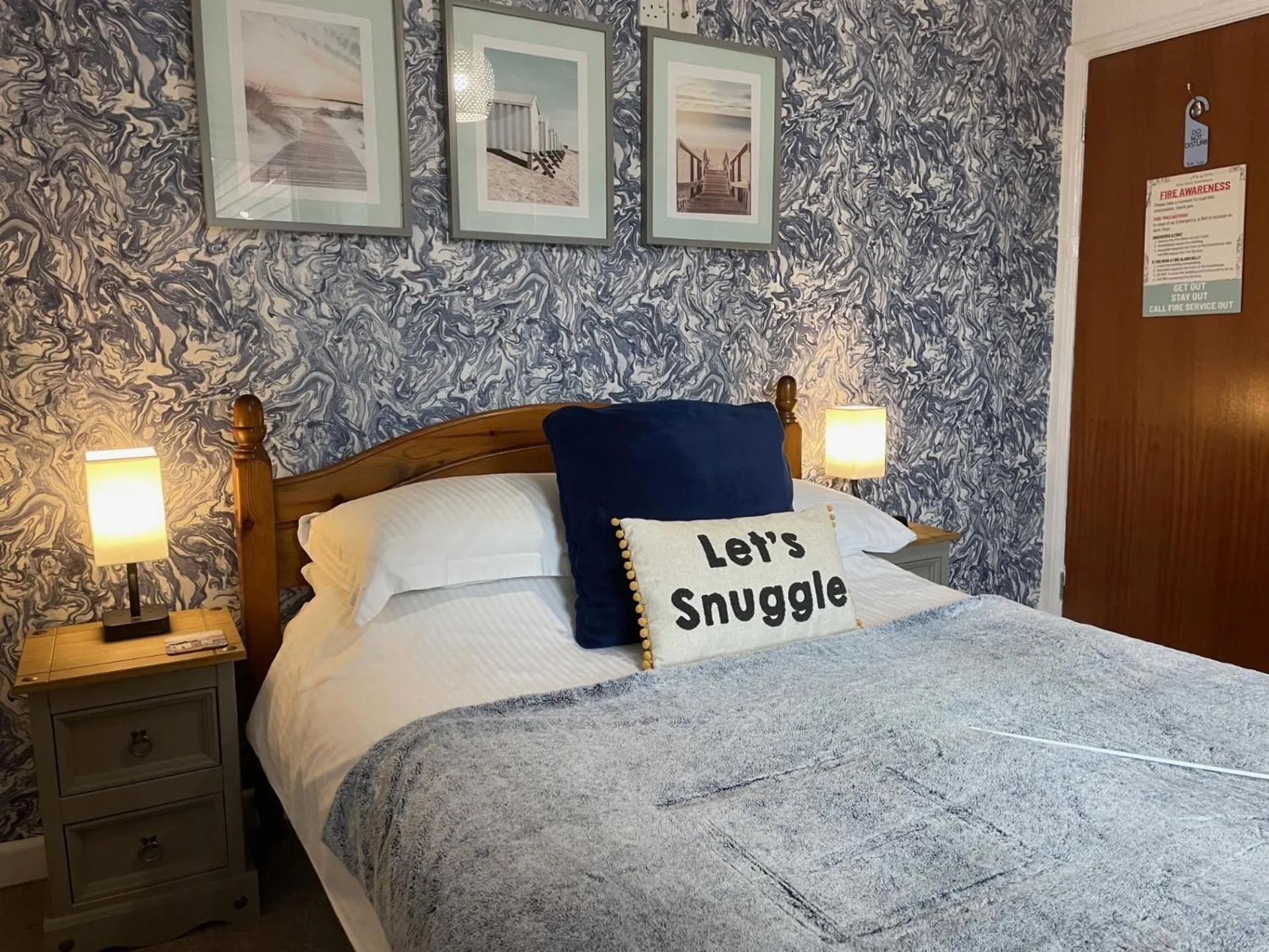 Bedroom, Bed in Bella Vista