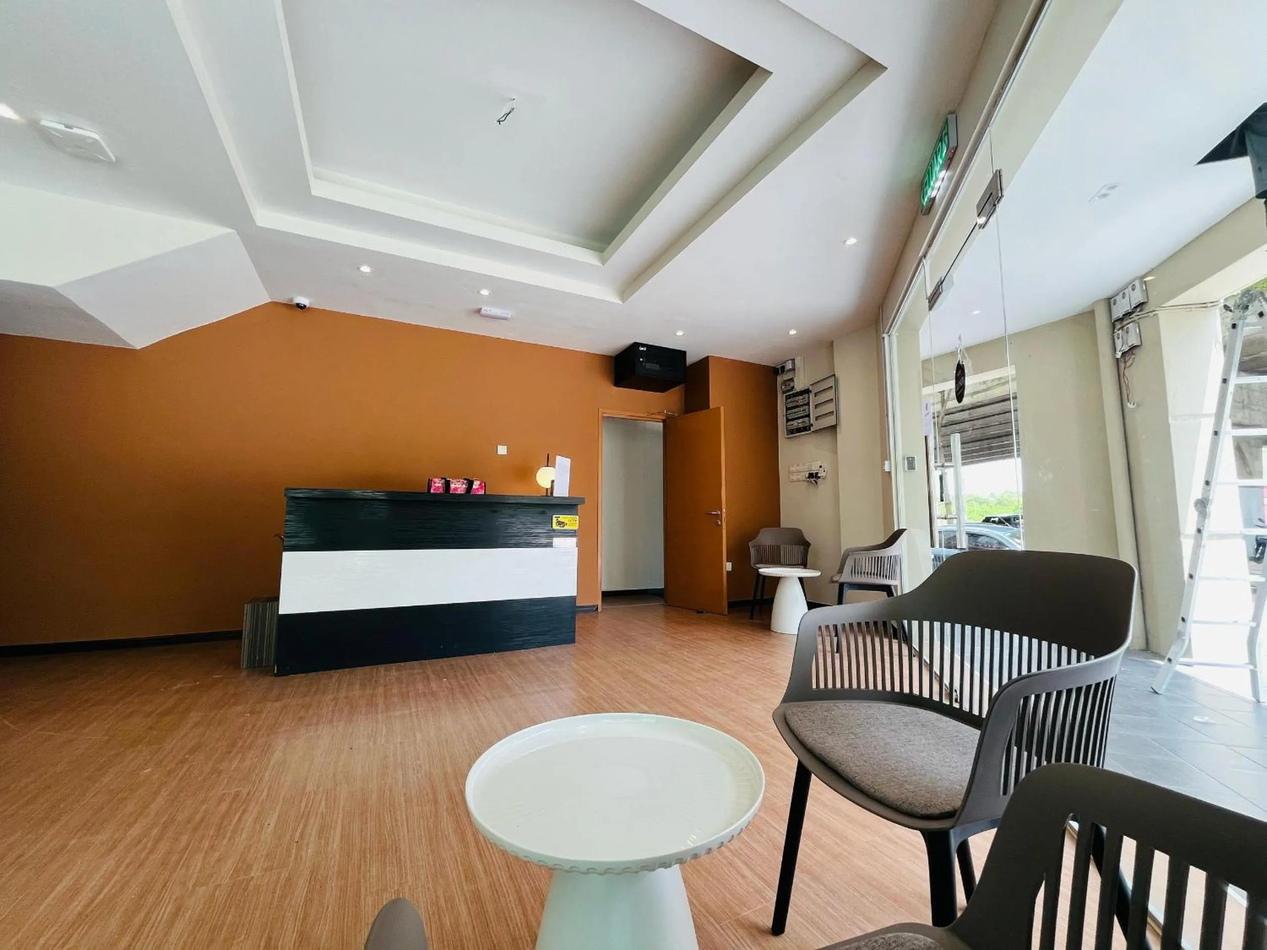 Lobby or reception in Swing and Pillows - Malacca Mahkota Parade