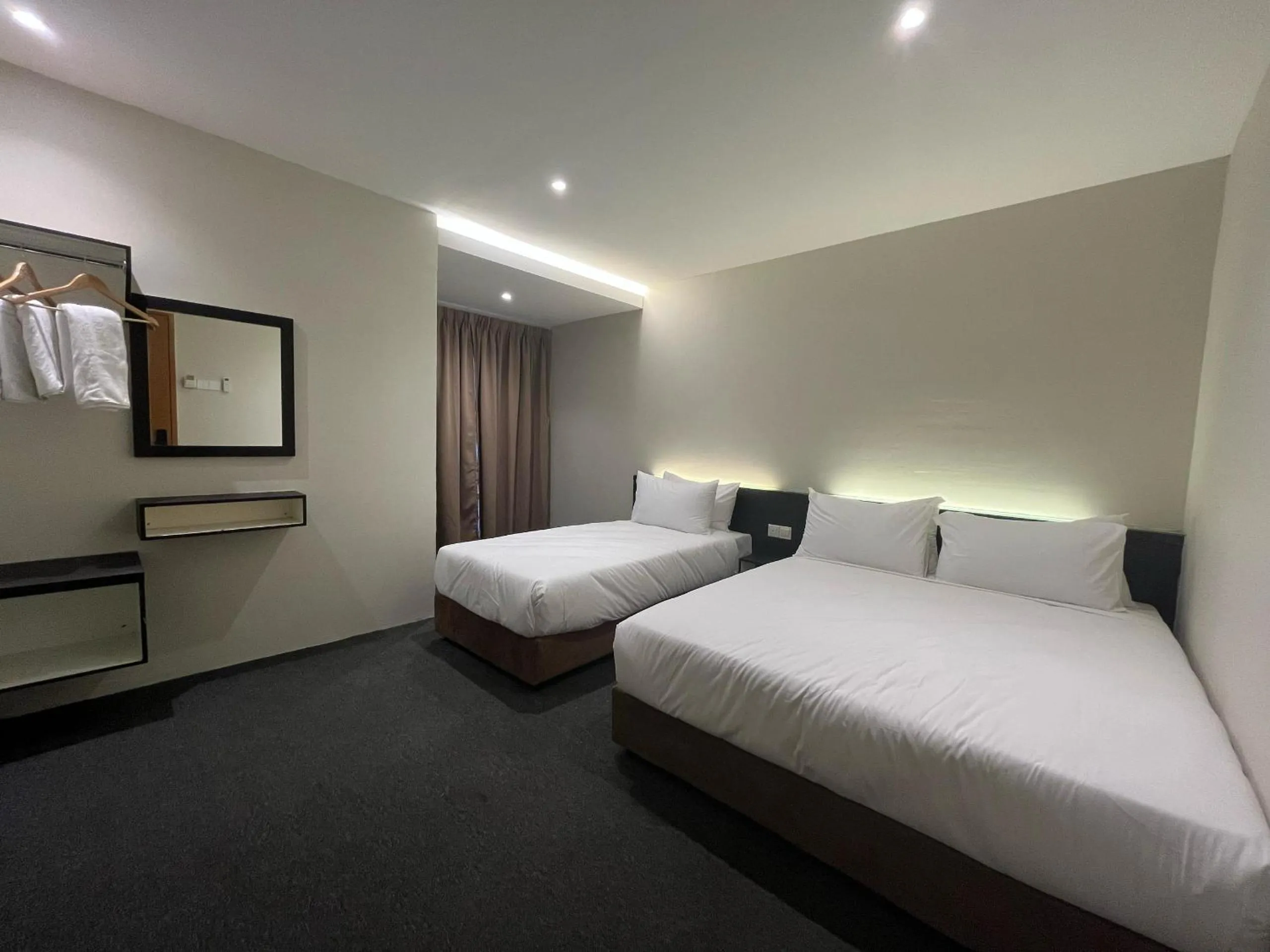 Bed in Swing and Pillows - Malacca Mahkota Parade