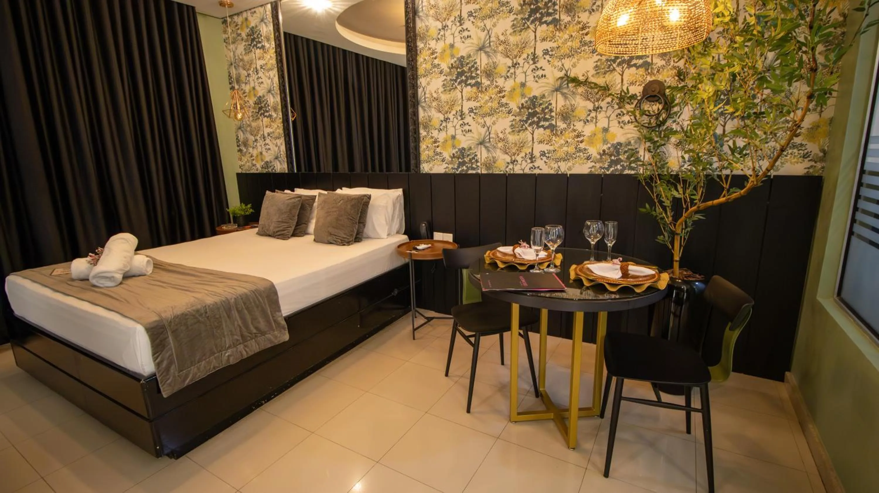 Bed in Hotel Motel Sherwood