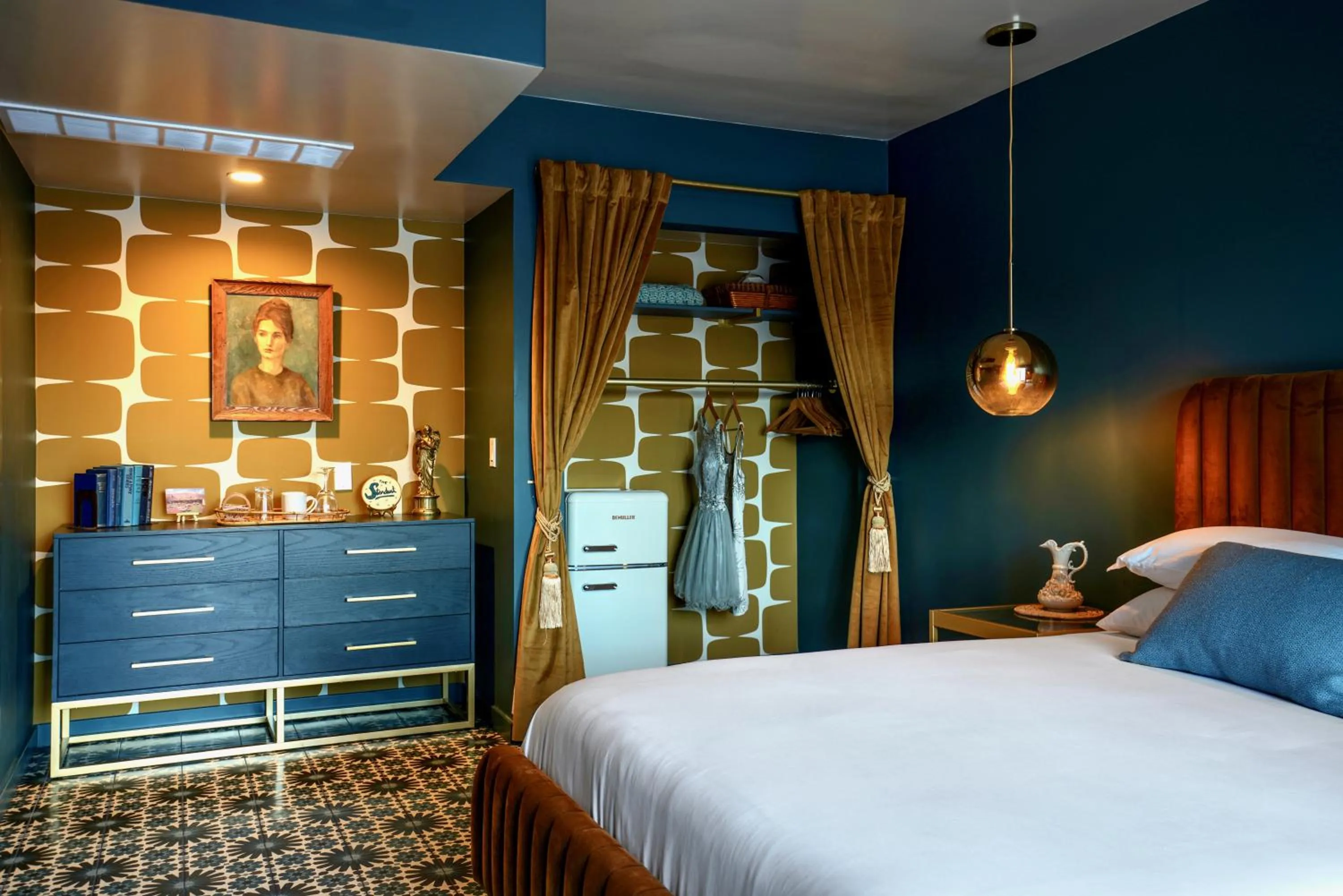 Bed in The Stardust Hotel - Adults Only