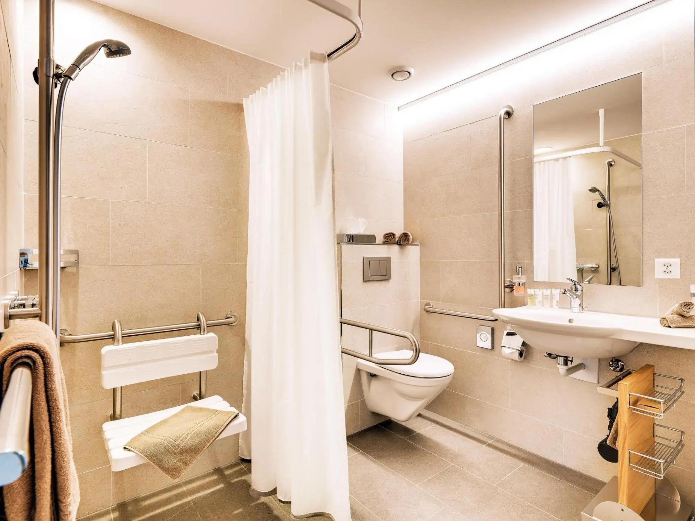 Single Room - single occupancy - Disability Access in Ferienhotel Bodensee Single Room - single occupancy - Disability Access in Ferienhotel Bodensee