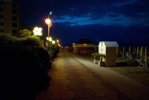 Night in Hotel Arizona