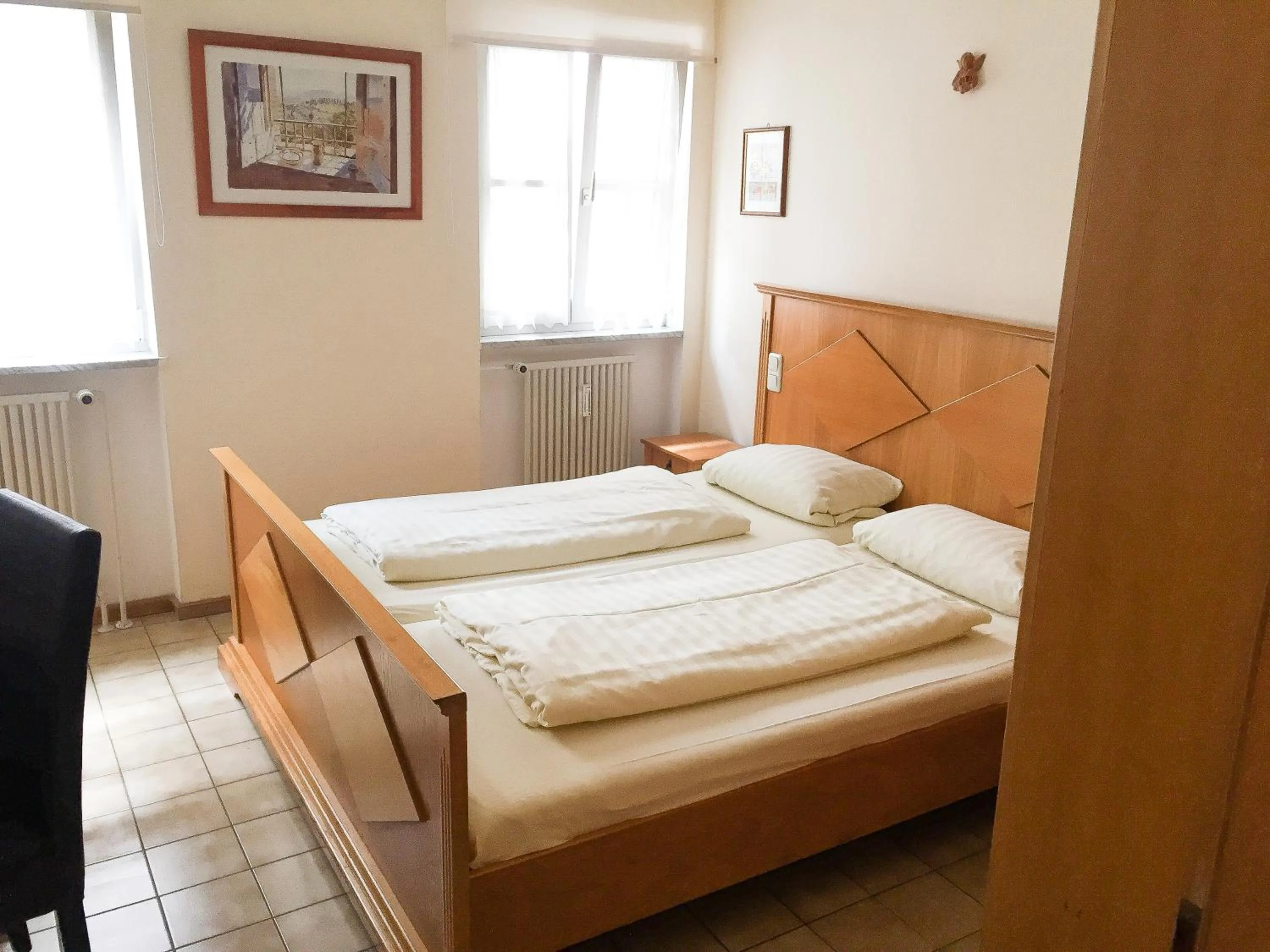 Bed in Pension Mona Lisa