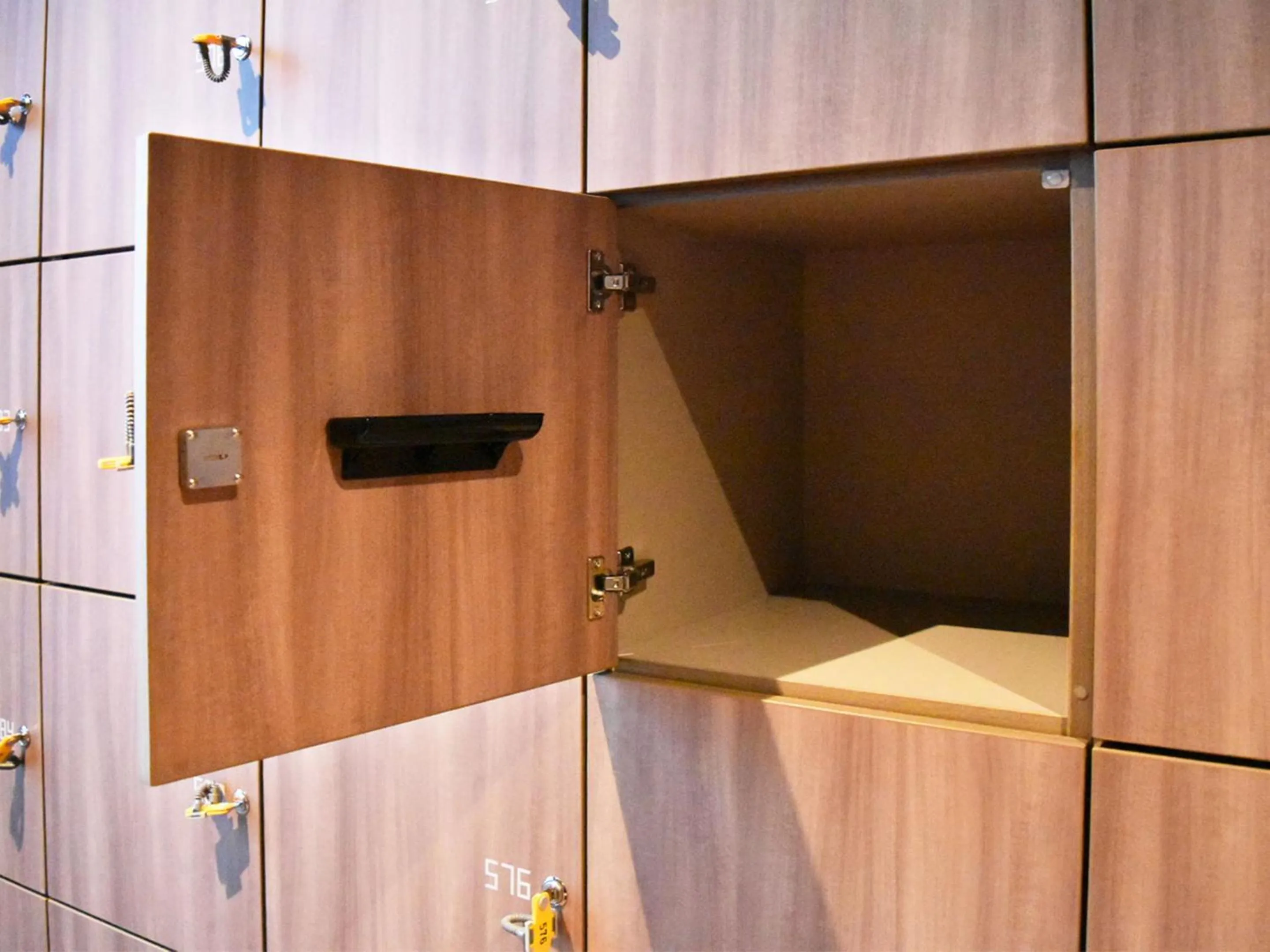 Public Bath in SAPPORO HOTEL by GRANBELL