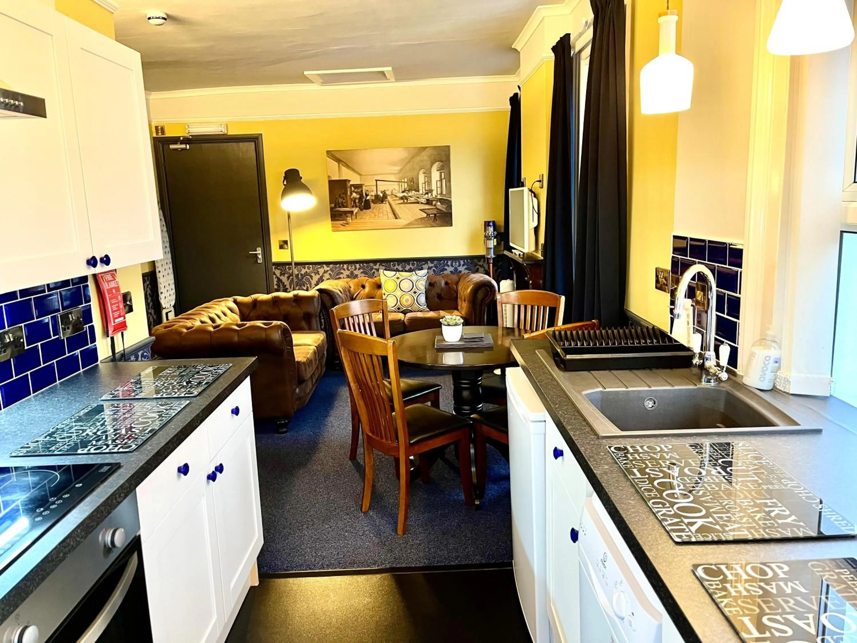 Property building in Atlantis Holiday Apartments