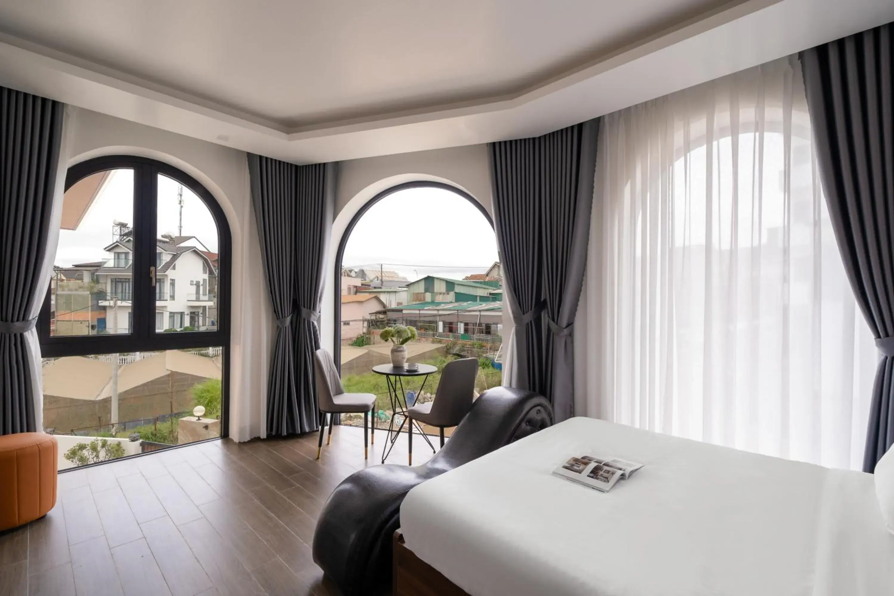 Superior Queen Room in Anteaus Hotel Đà Lạt Superior Queen Room in Anteaus Hotel Đà Lạt