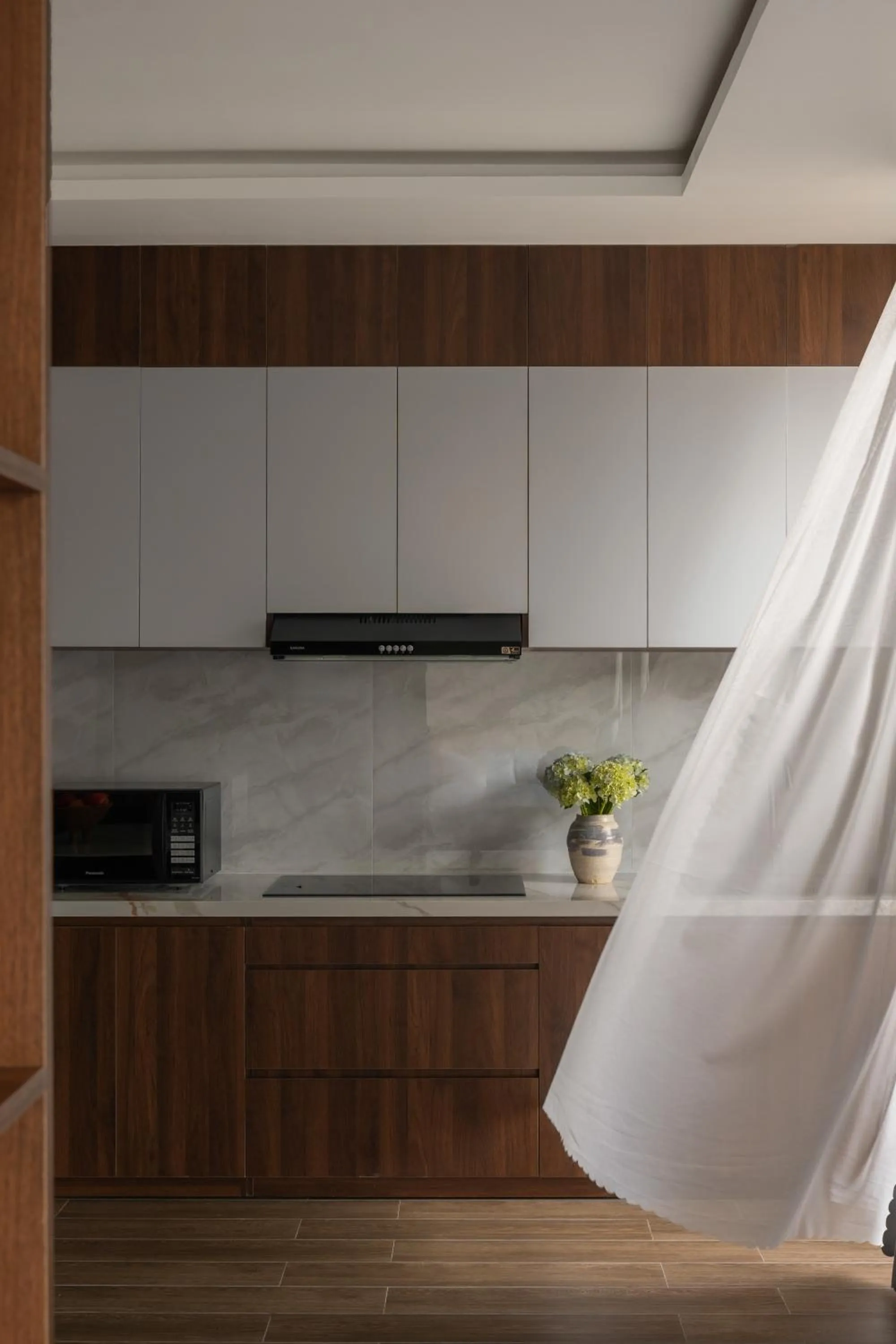 Kitchen or kitchenette in Anteaus Hotel Đà Lạt