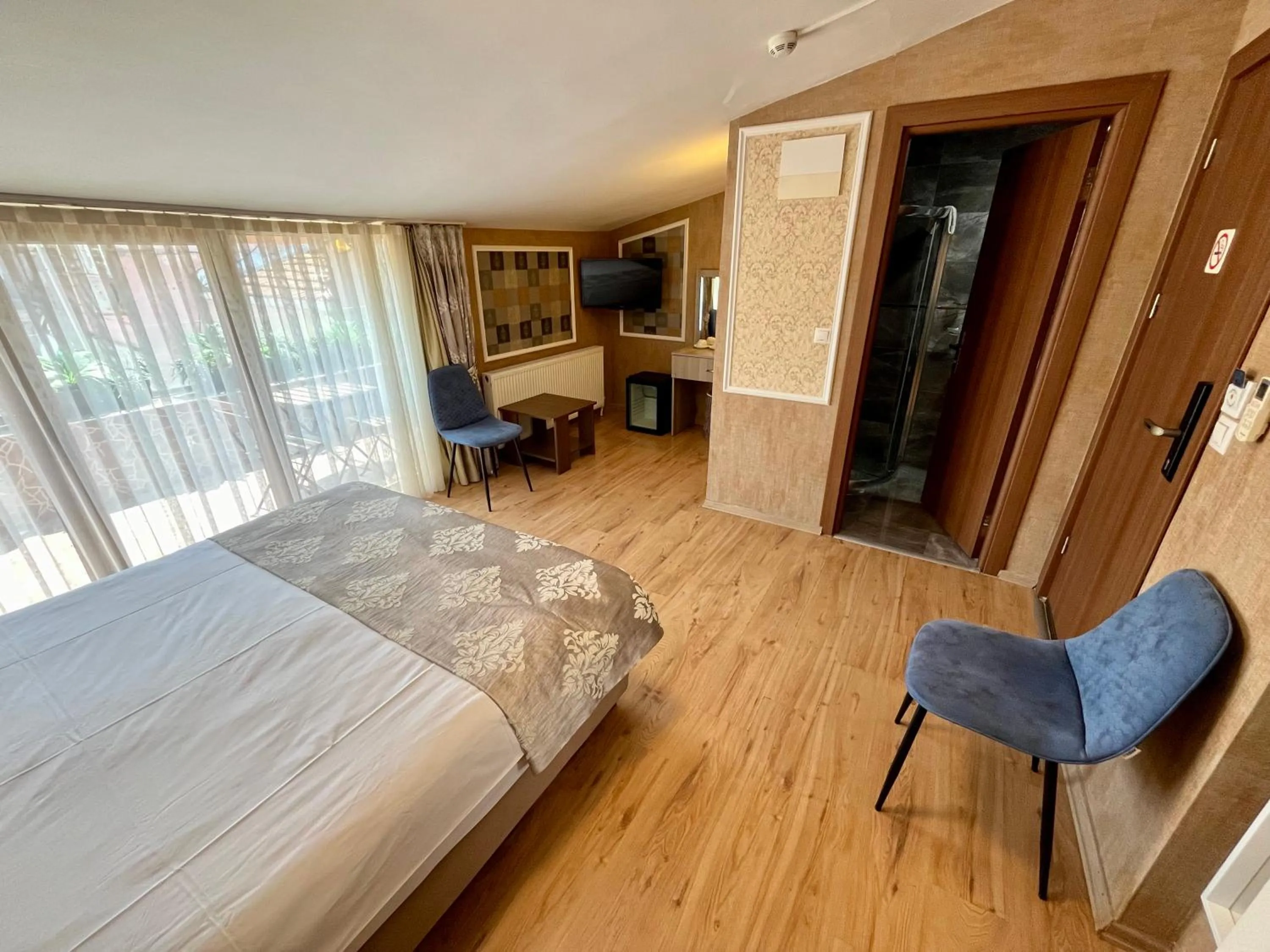 Bed in Meydan Suites