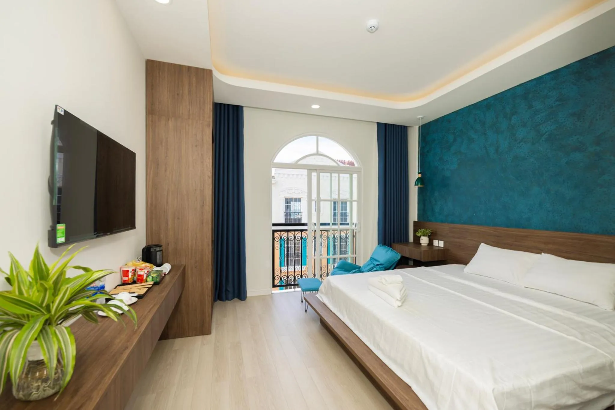 Photo of the whole room, Bed in Tiamo Hotel