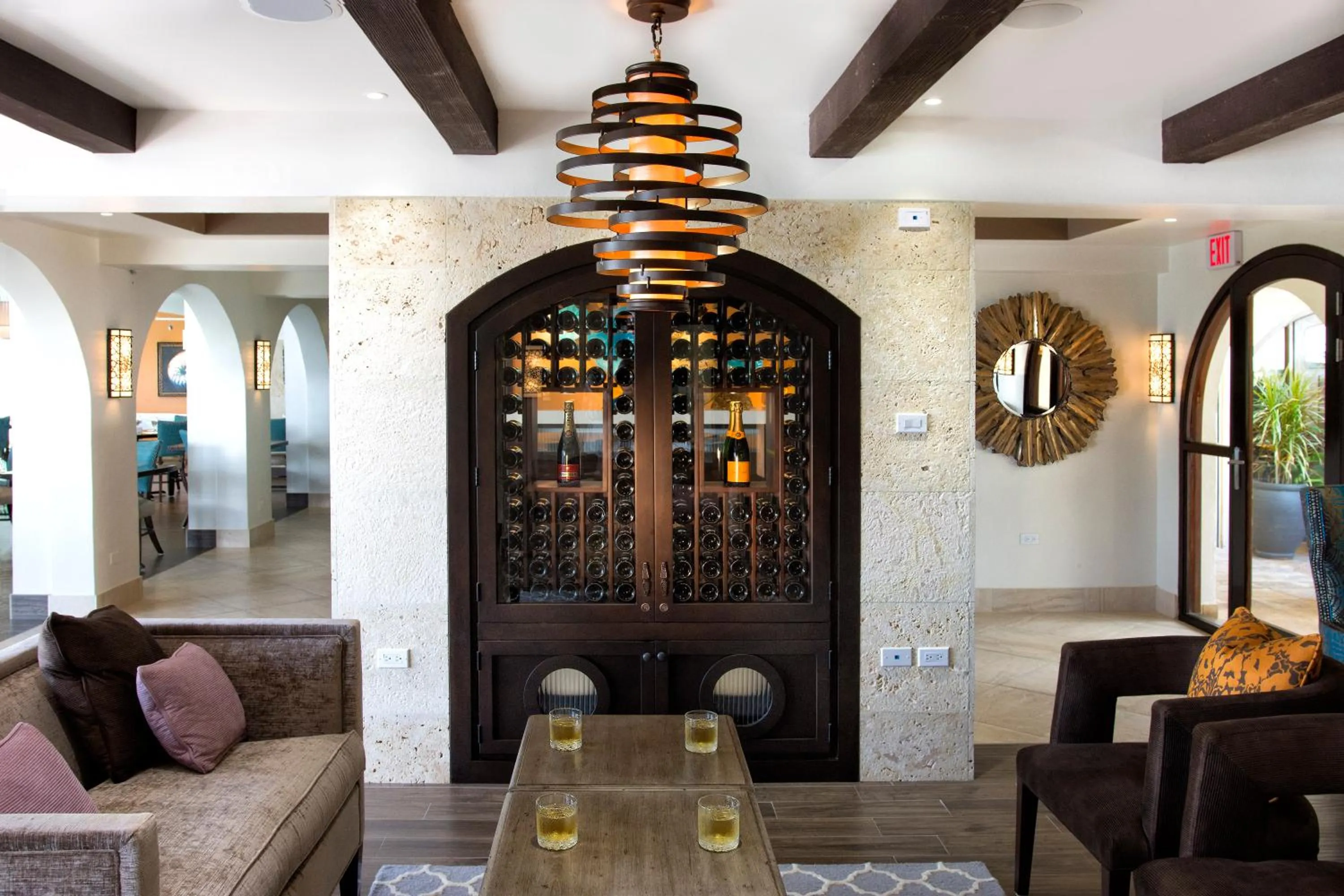 Restaurant/places to eat in Oyster Bay Beach Resort