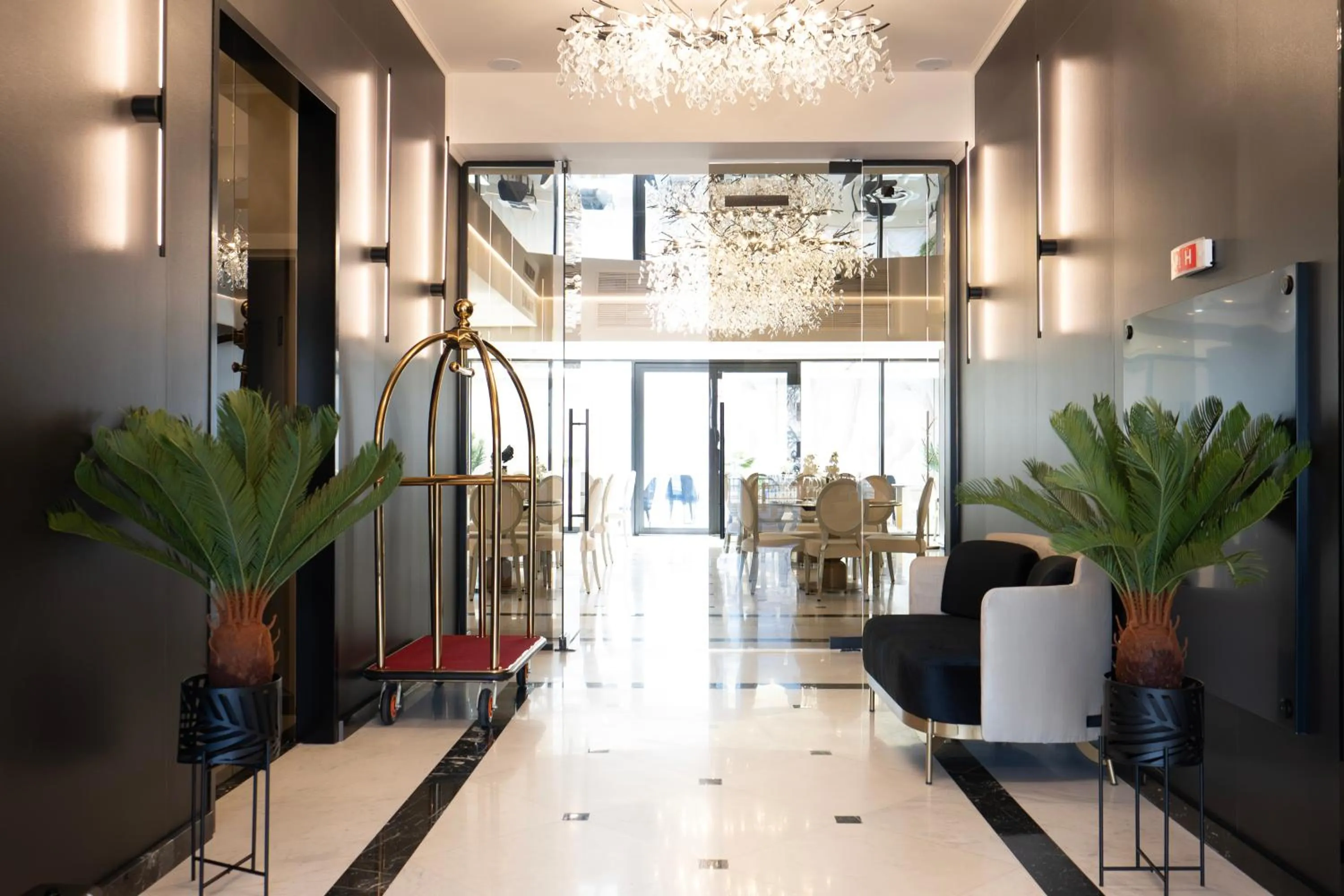 Property building in Le Blanc Cotroceni Hotel