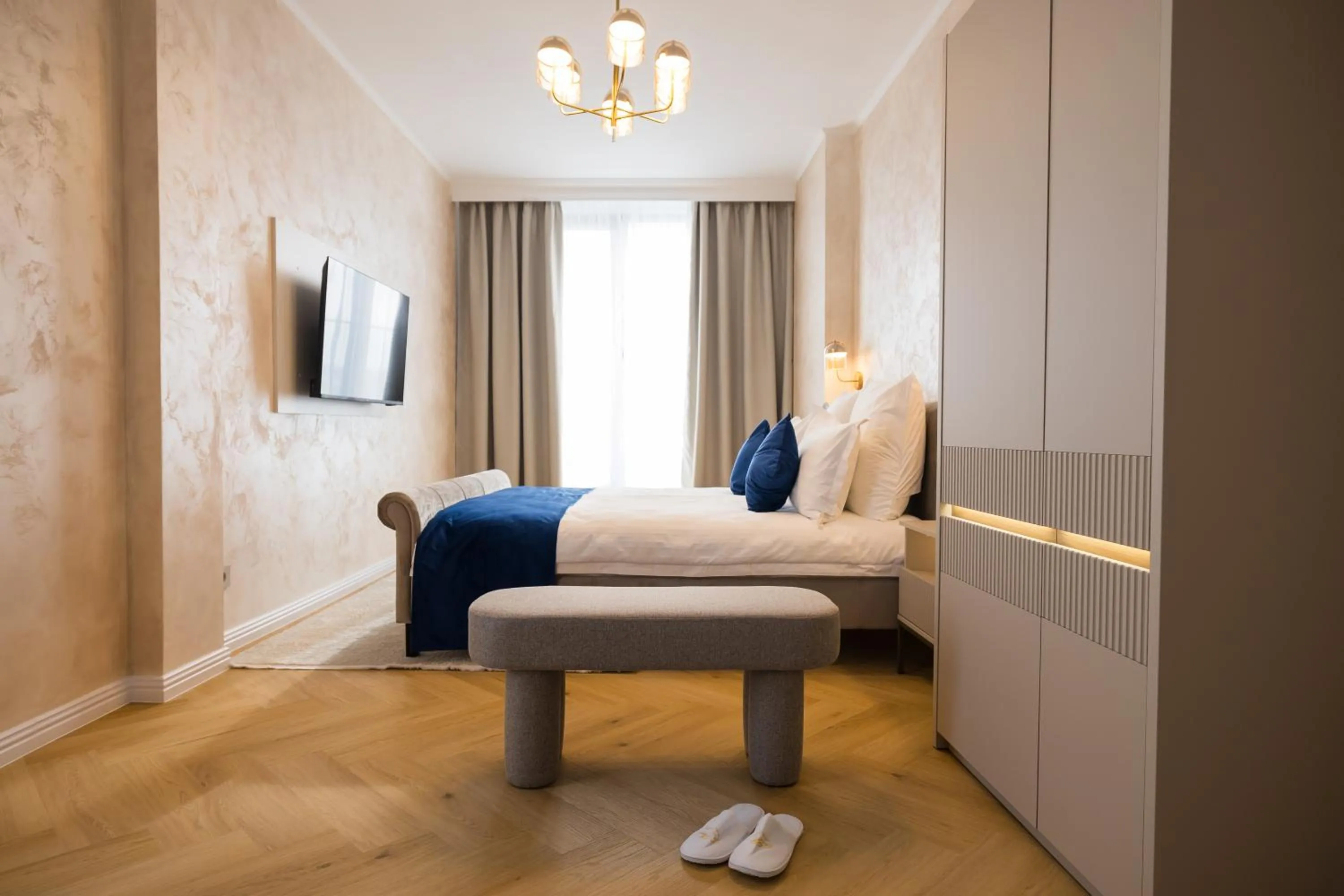 Bed in Le Blanc Cotroceni Hotel