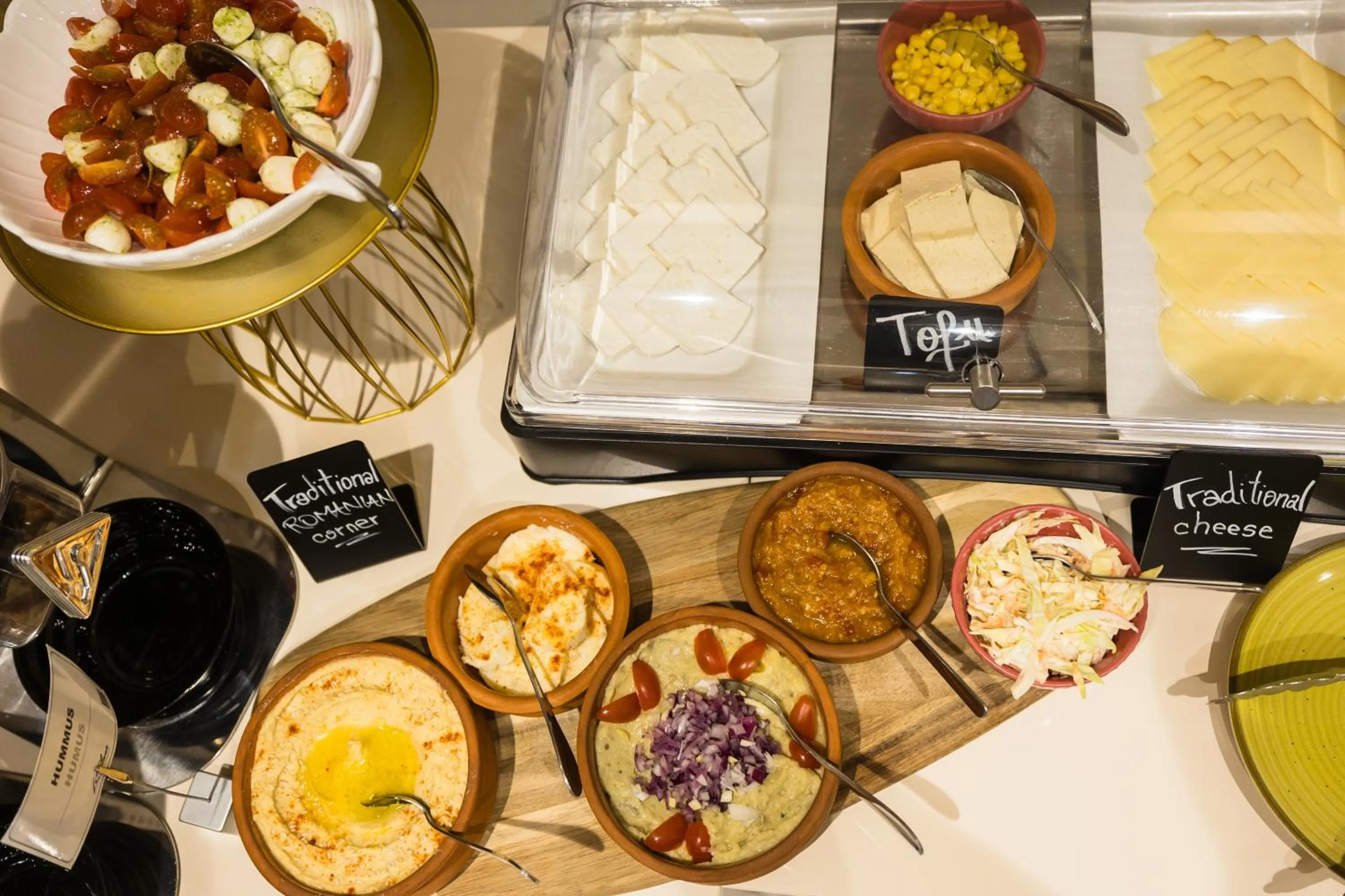 Breakfast in Le Blanc Cotroceni Hotel