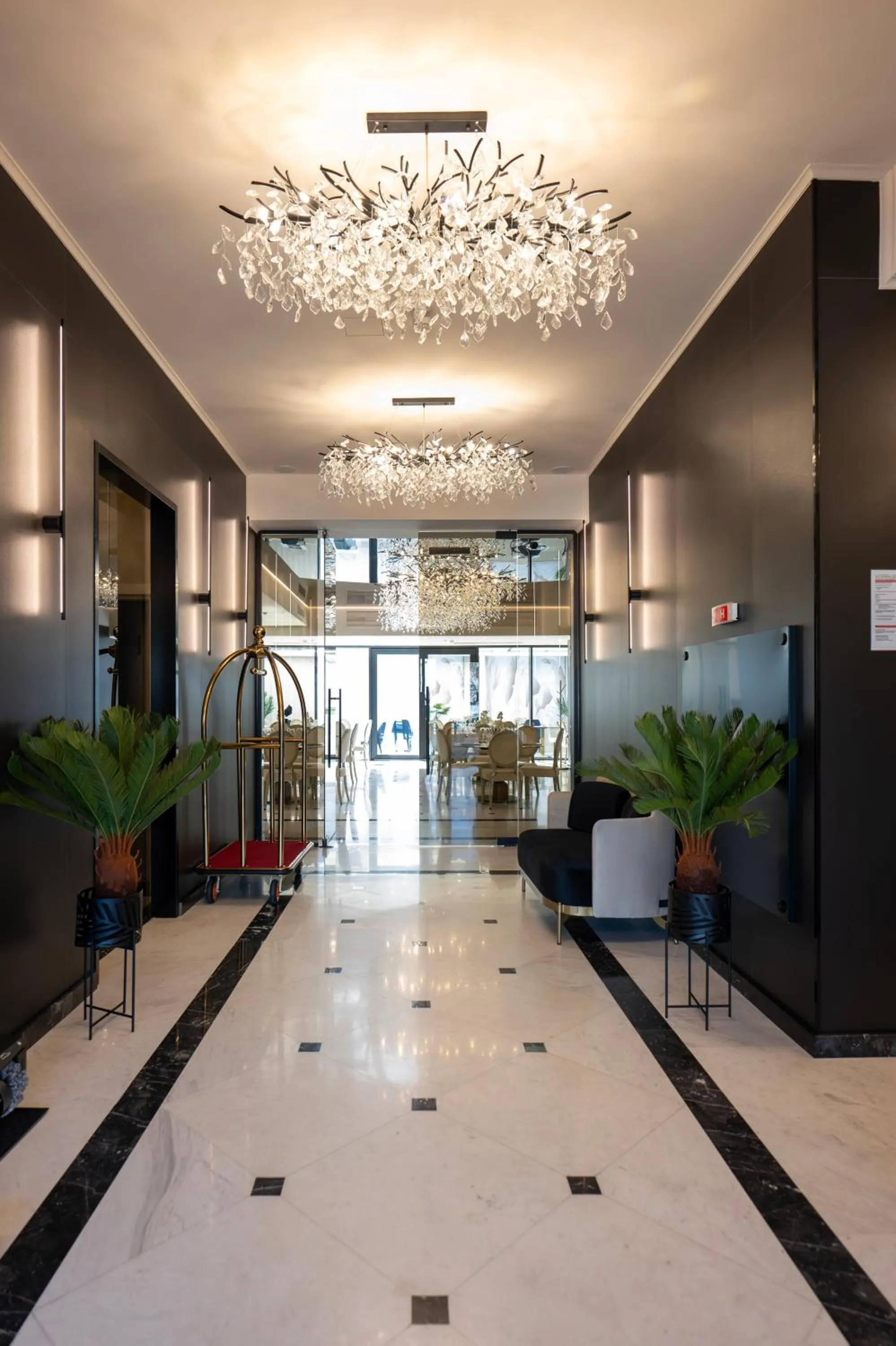 Property building in Le Blanc Cotroceni Hotel