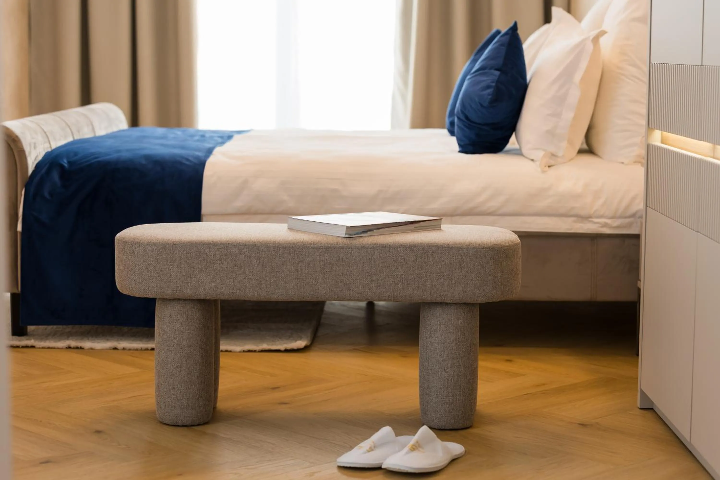 Bed in Le Blanc Cotroceni Hotel