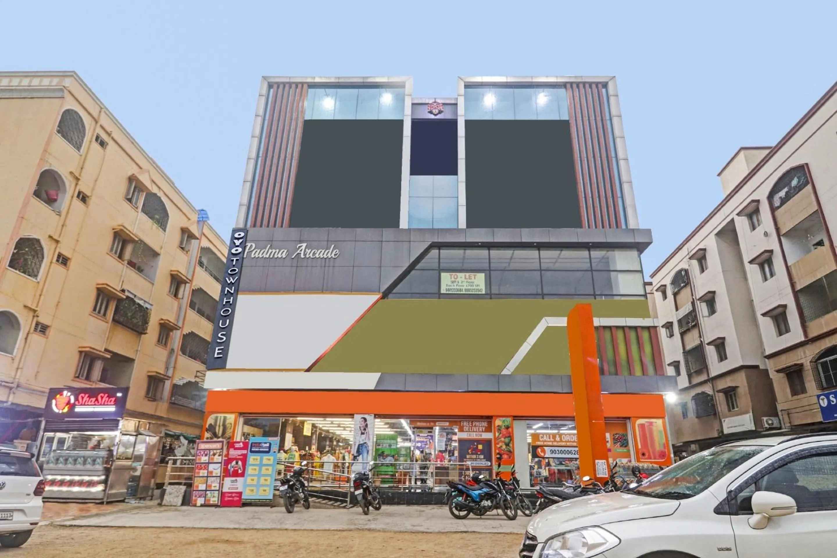 Facade/entrance in Super Hotel O THE FERN SUITES