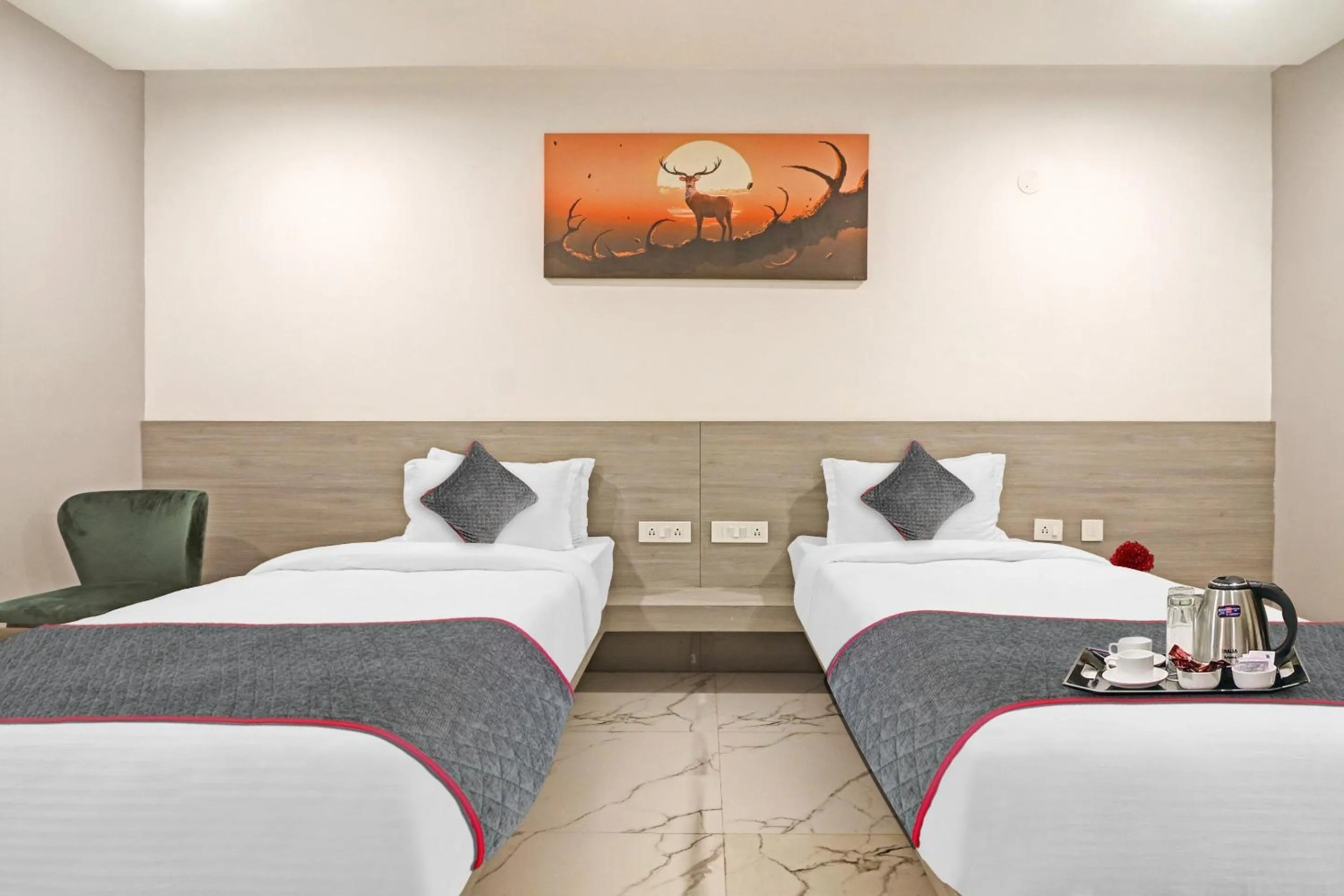 Bedroom, Bed in Super Hotel O THE FERN SUITES