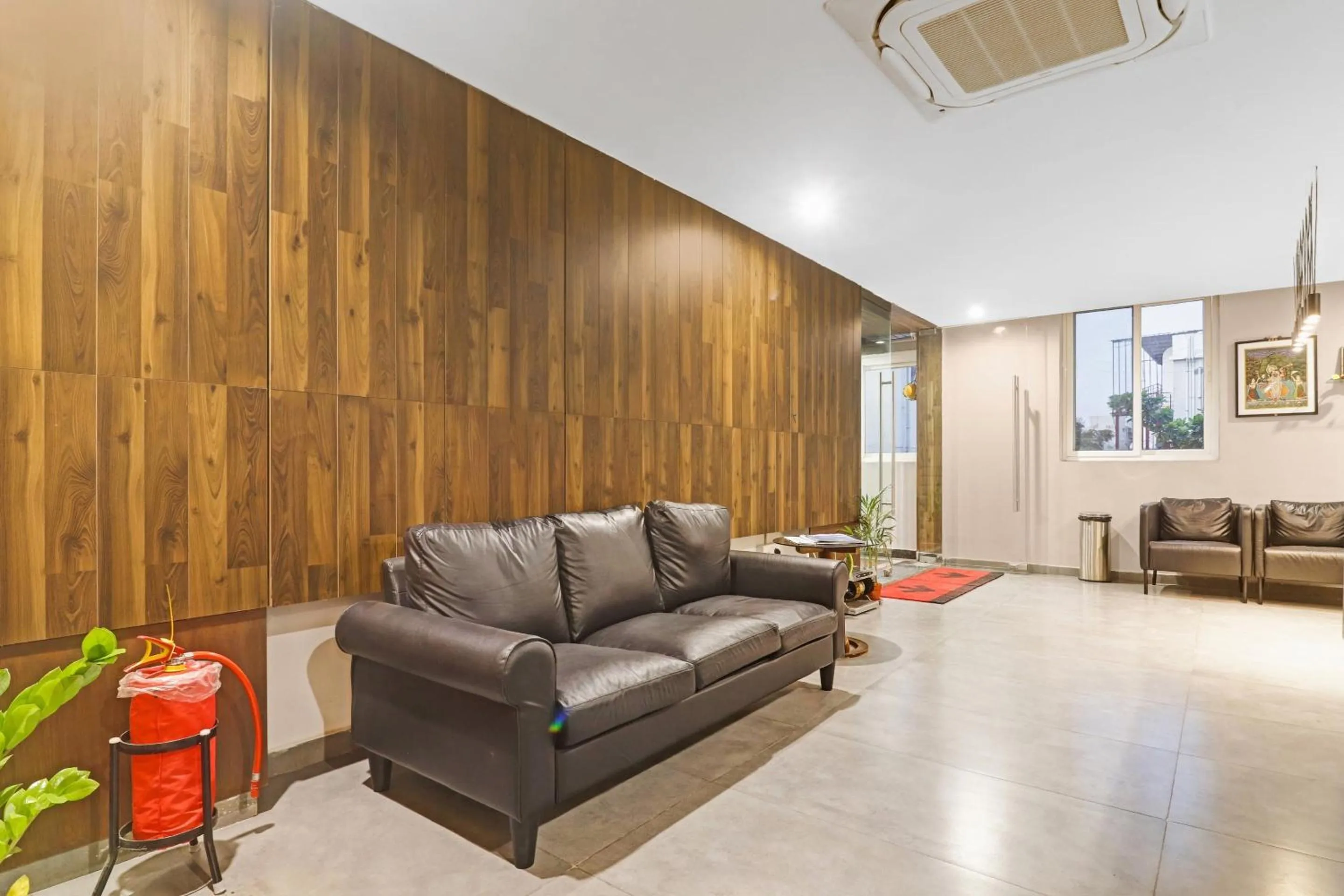 Lobby or reception in Super Hotel O THE FERN SUITES