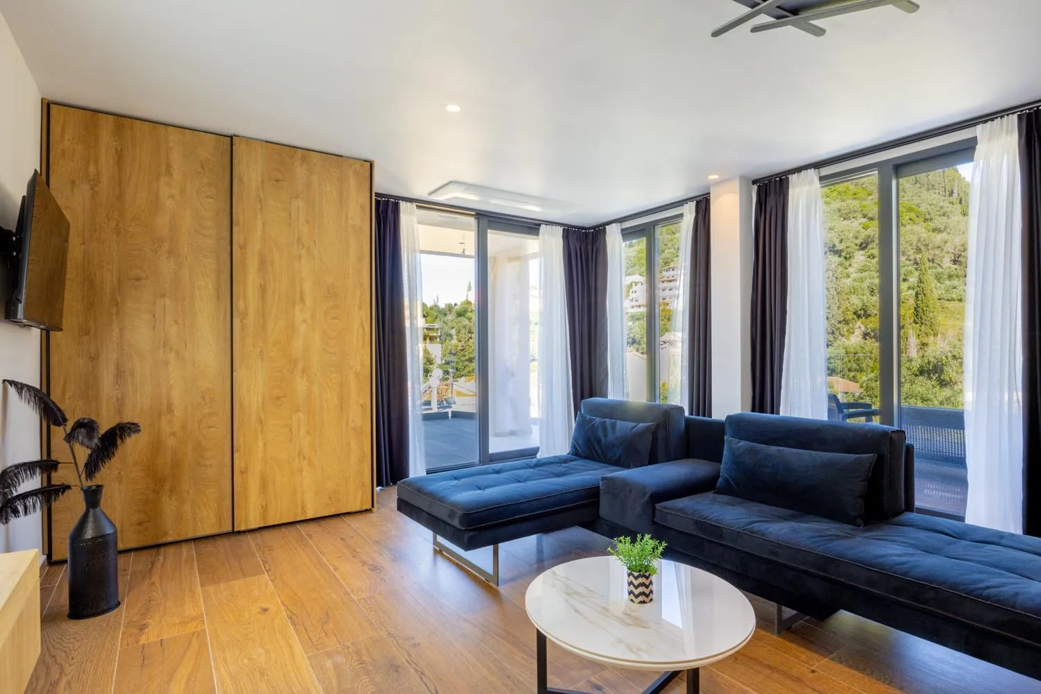 TV and multimedia in Nobile Boutique Hotel