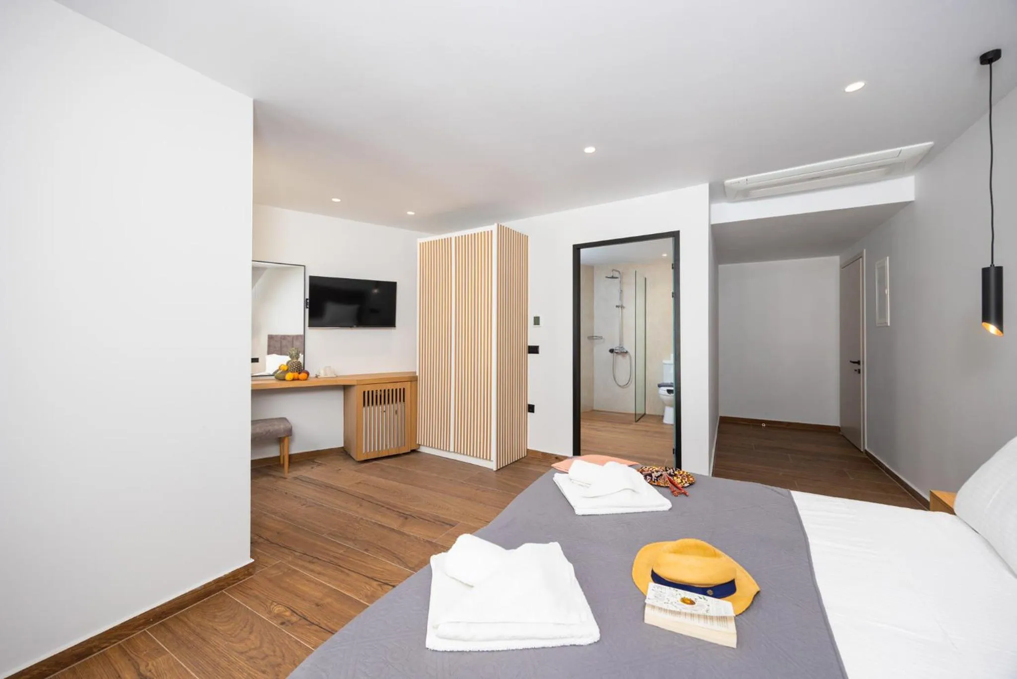 Bed in Nobile Boutique Hotel