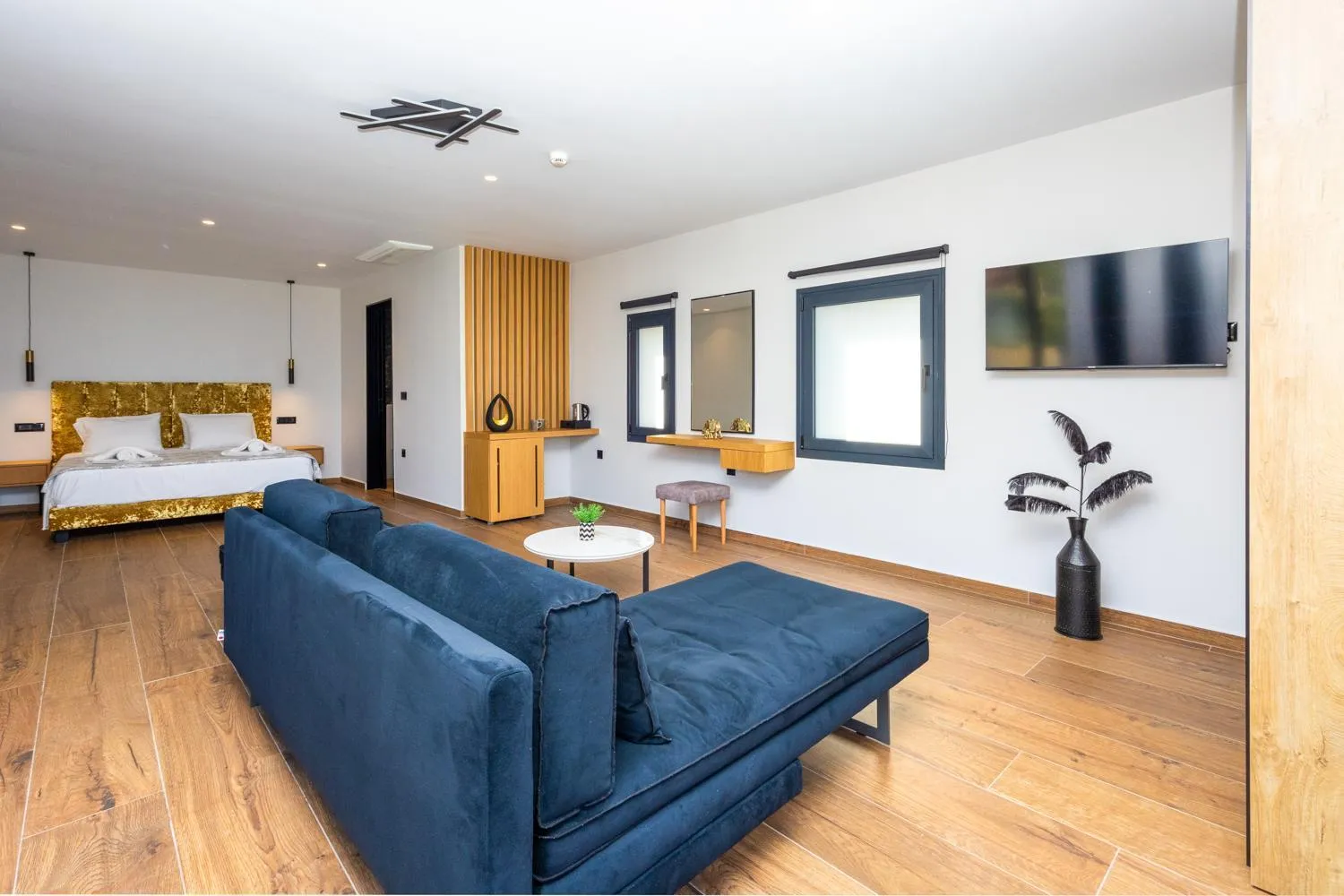 Bed in Nobile Boutique Hotel