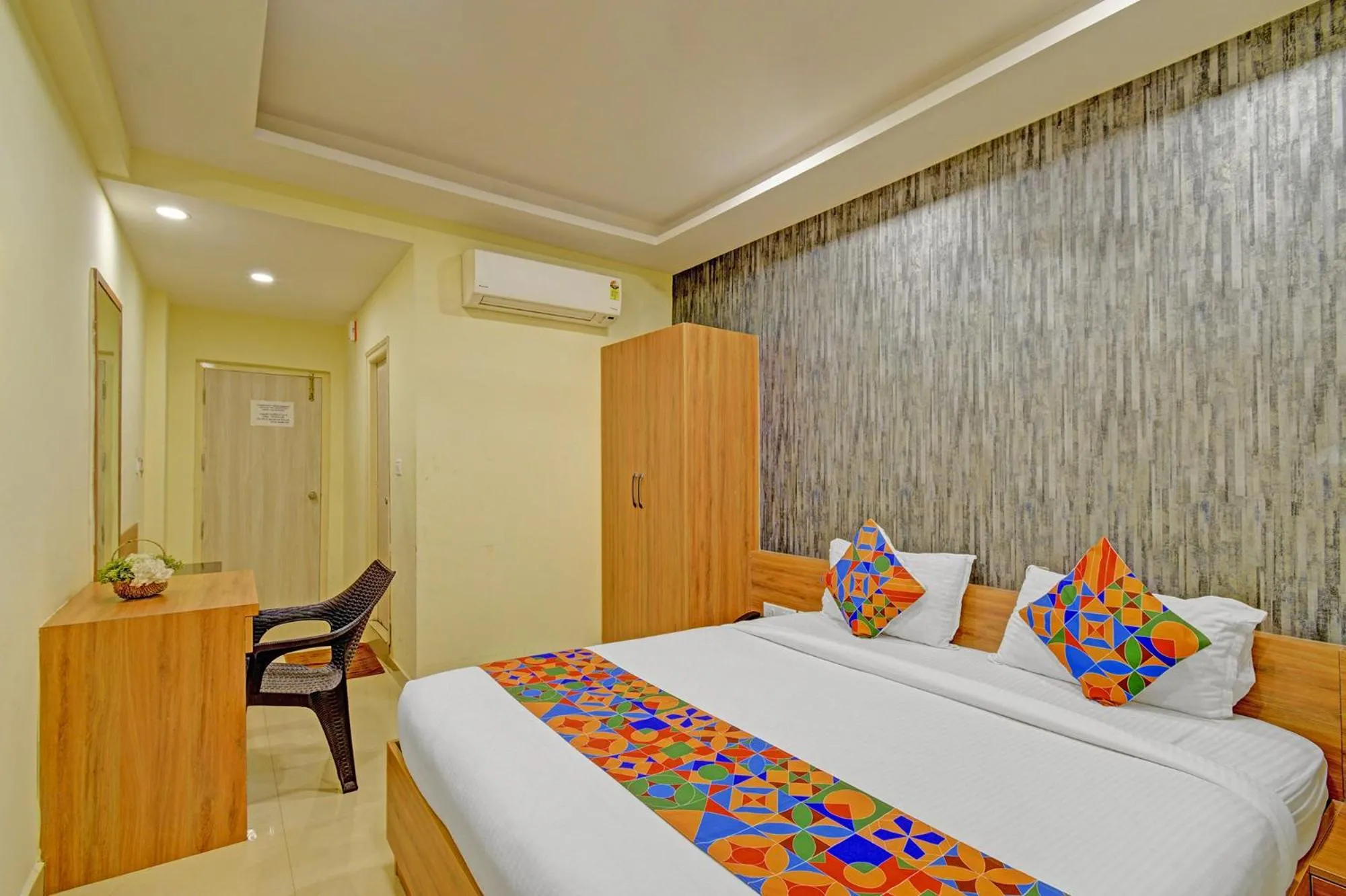 Bed in FabHotel Metro - Nr Secunderabad Railway Station