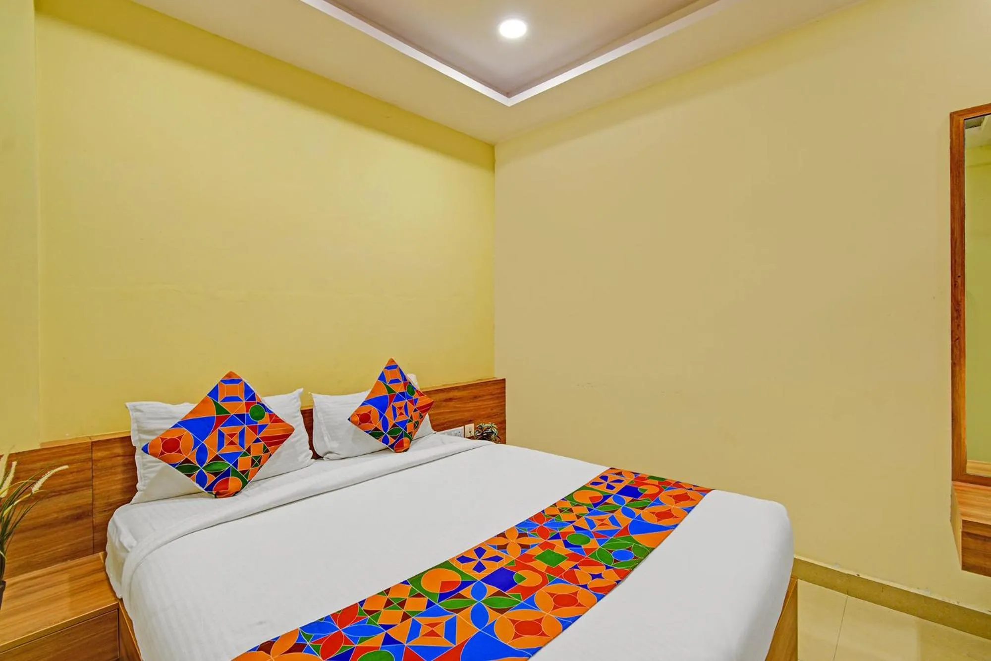 Bed in FabHotel Metro - Nr Secunderabad Railway Station