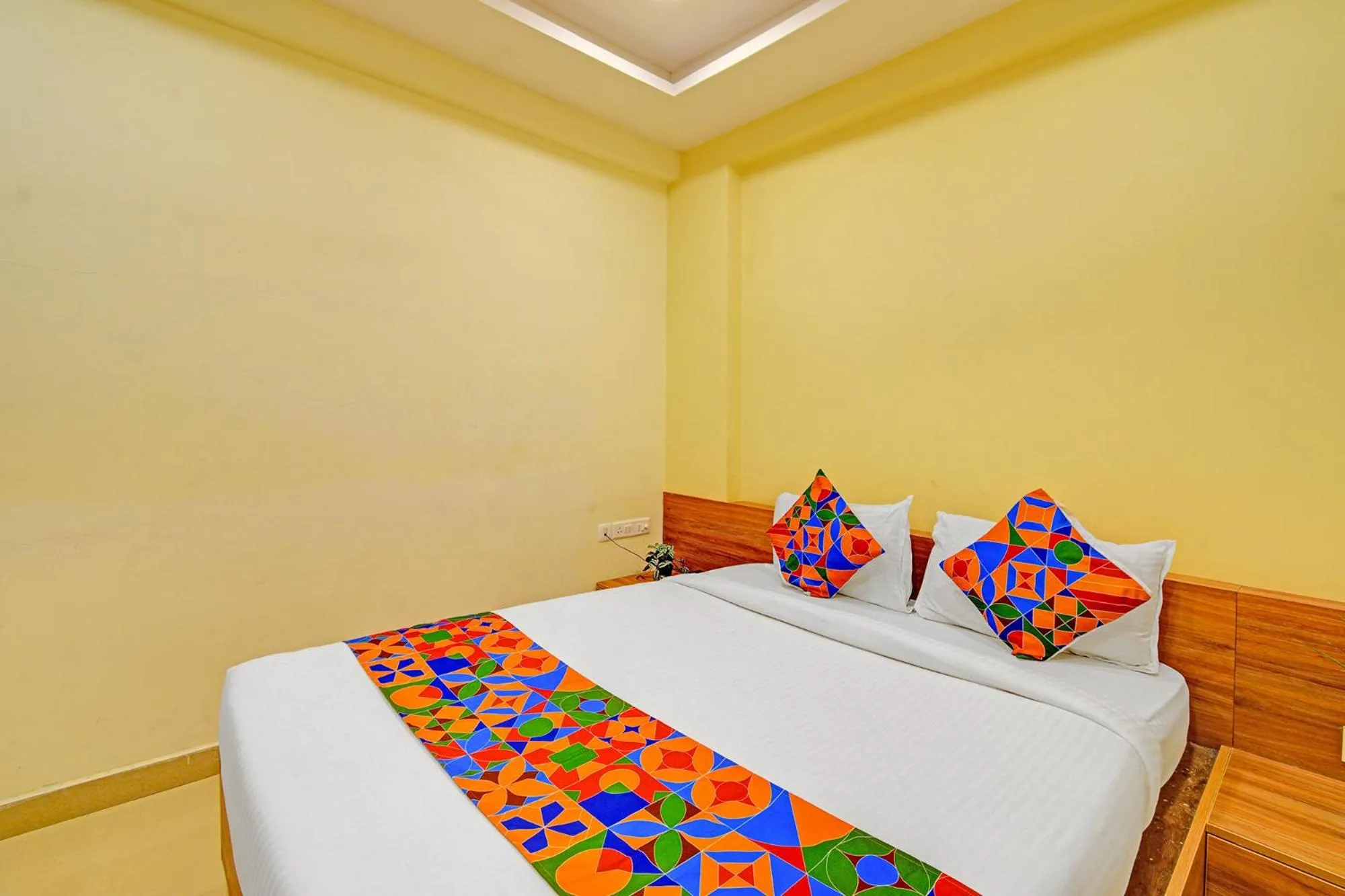 Bed in FabHotel Metro - Nr Secunderabad Railway Station