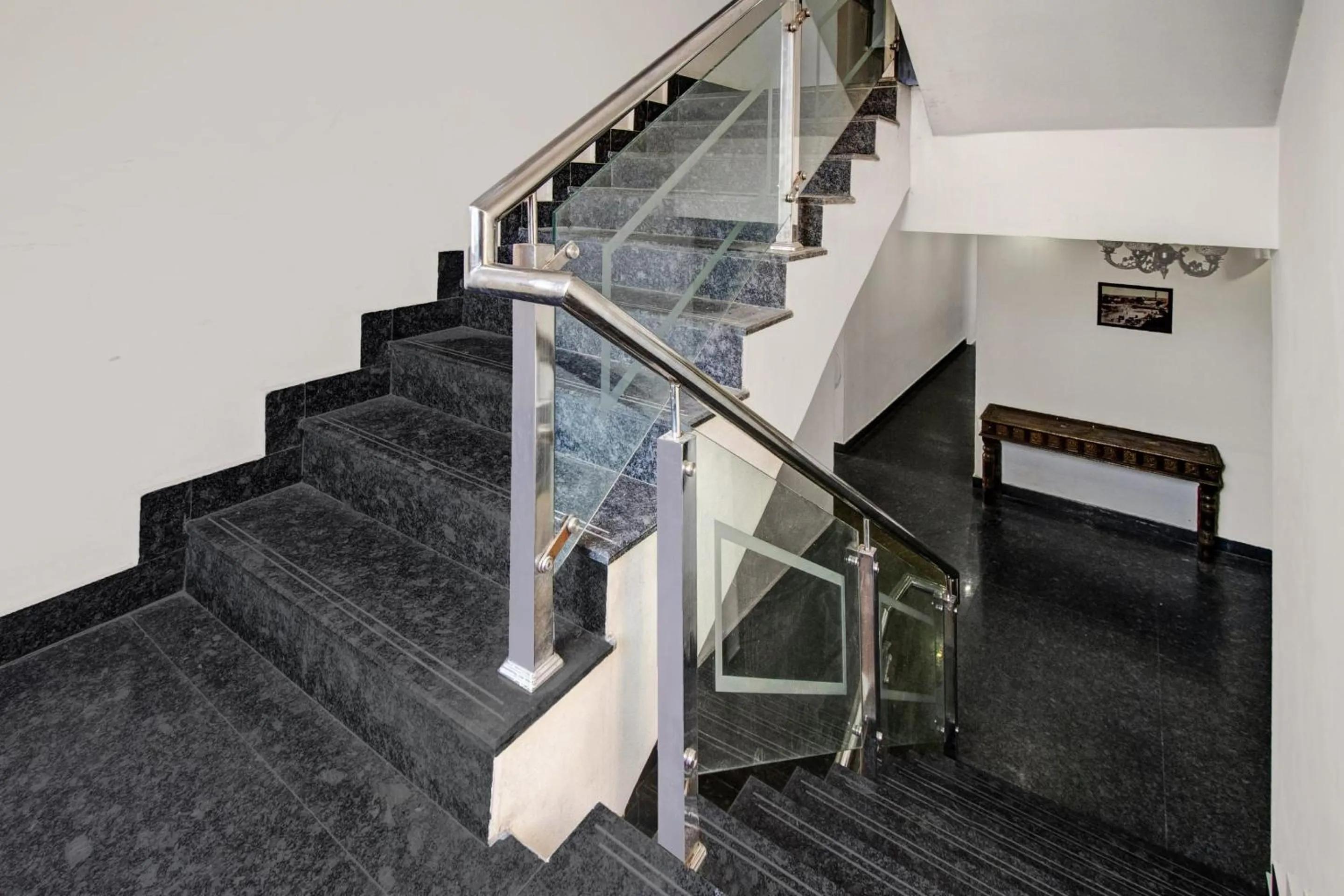 Townhouse OAK HOTEL Heritage Heights