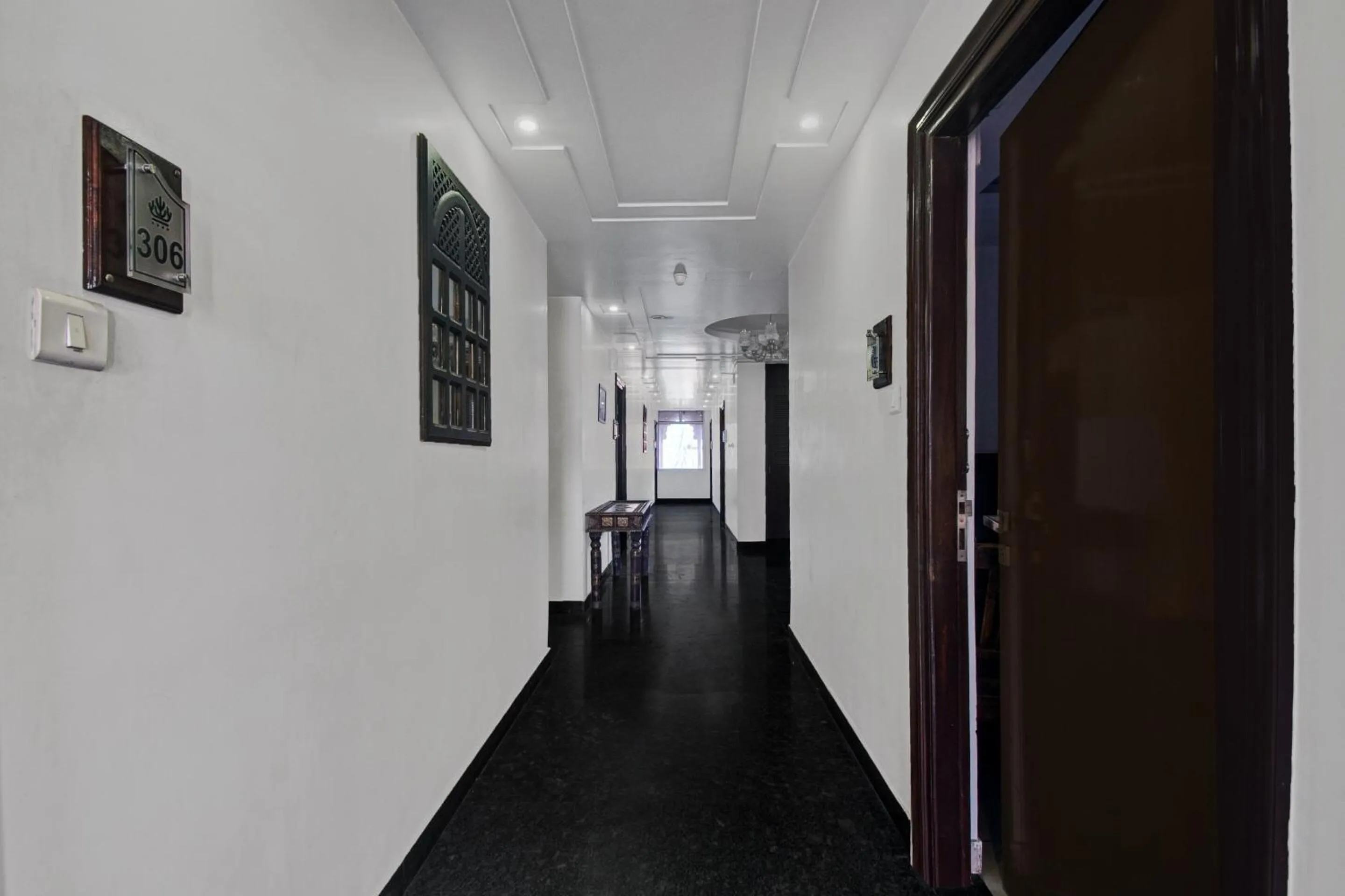 Lobby or reception in Townhouse OAK HOTEL Heritage Heights