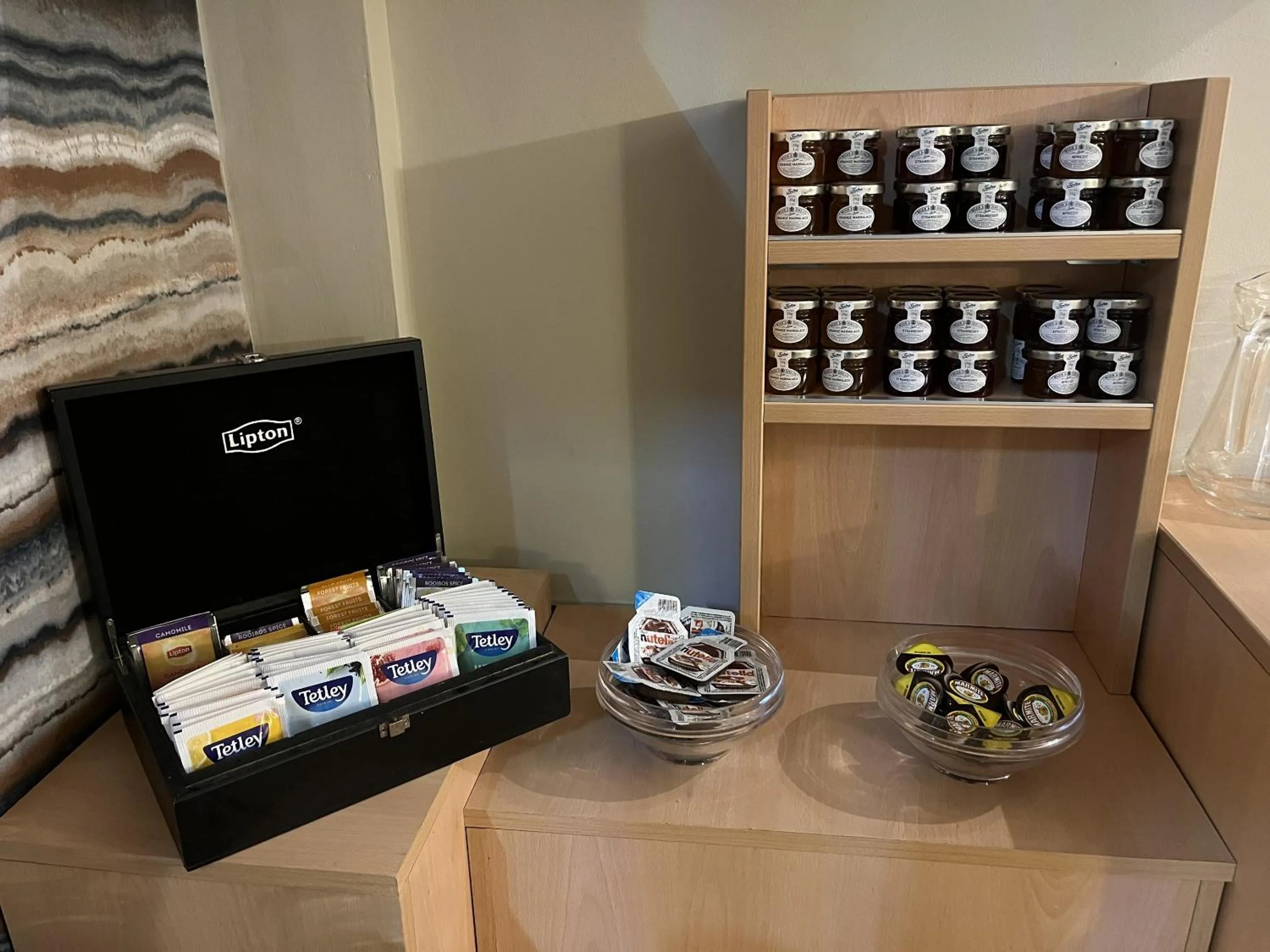 Breakfast in The Norwood Hotel