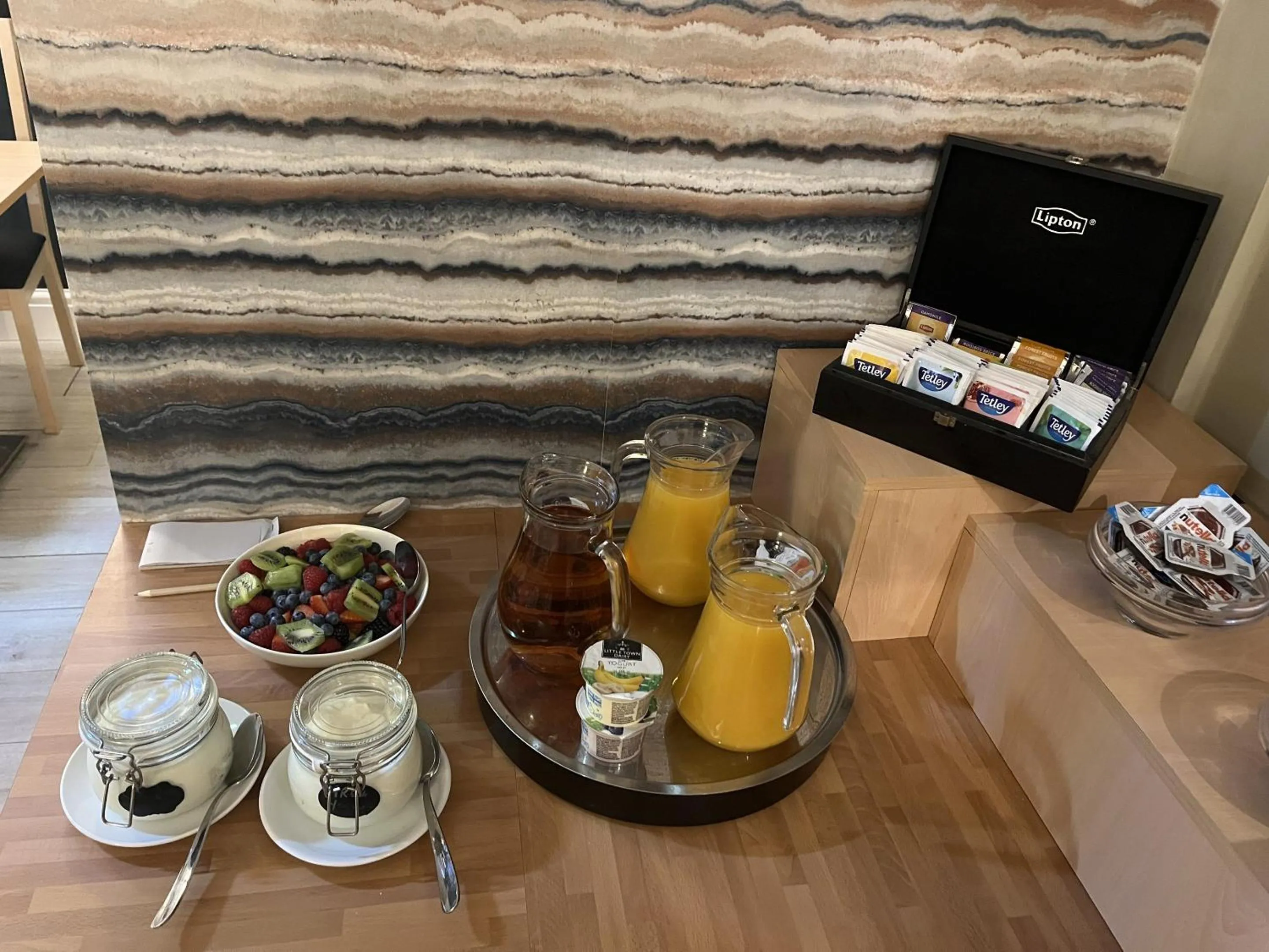 Breakfast in The Norwood Hotel