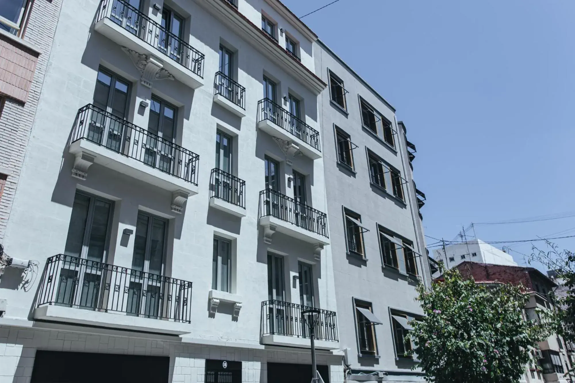 The Lucky Flats - Poeta Quintana The Lucky Flats - Poeta Quintana