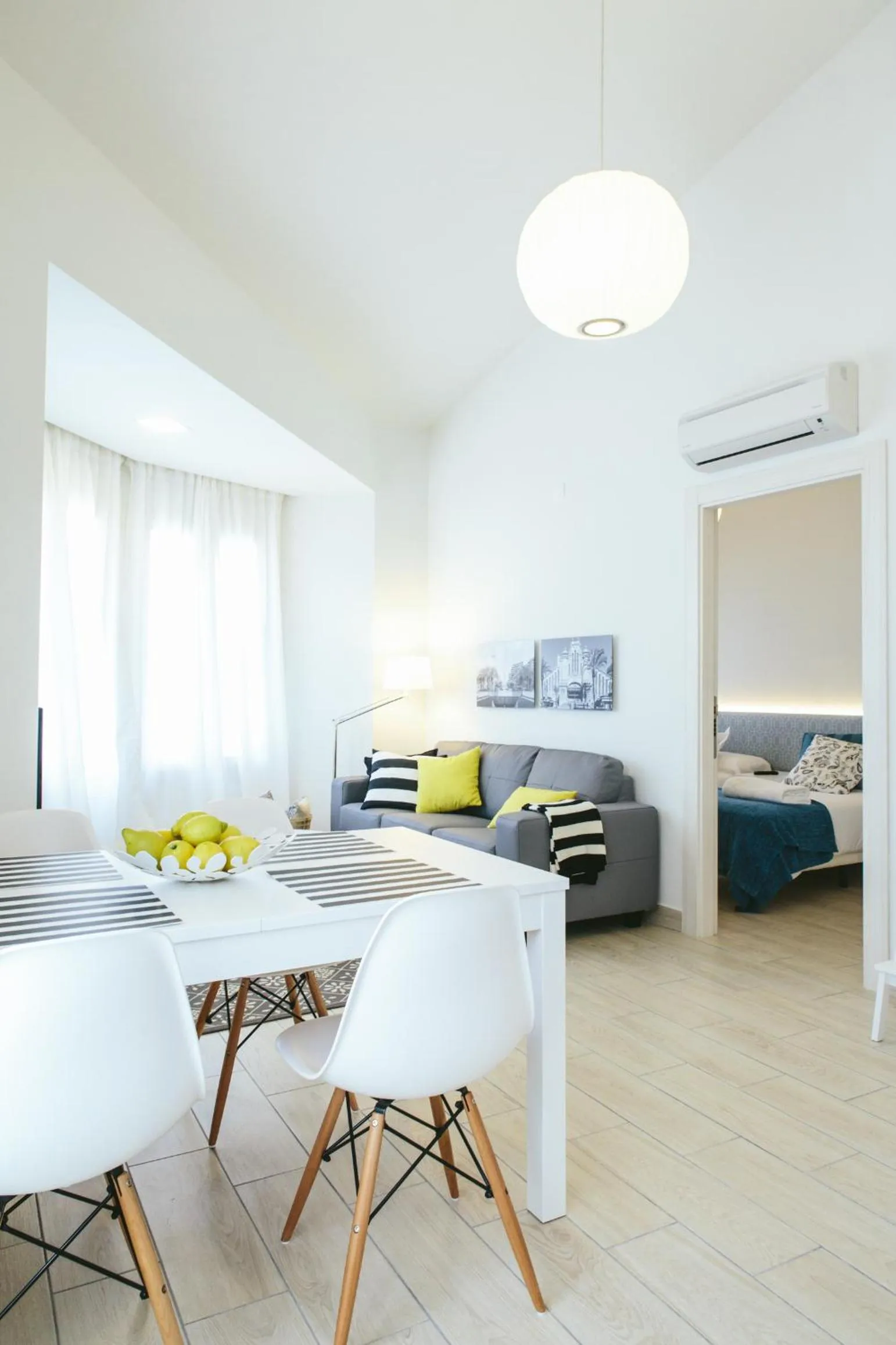 Living room, Bed in The Lucky Flats - Poeta Quintana