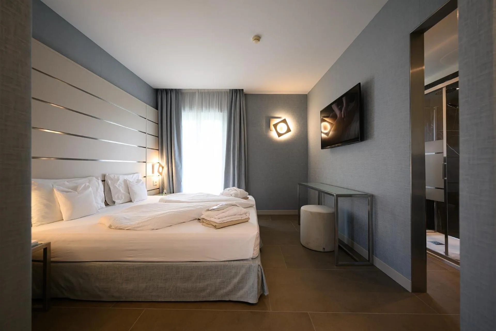 Bedroom, Bed in Villa Nicolli Romantic Spa Resort - Adults Only