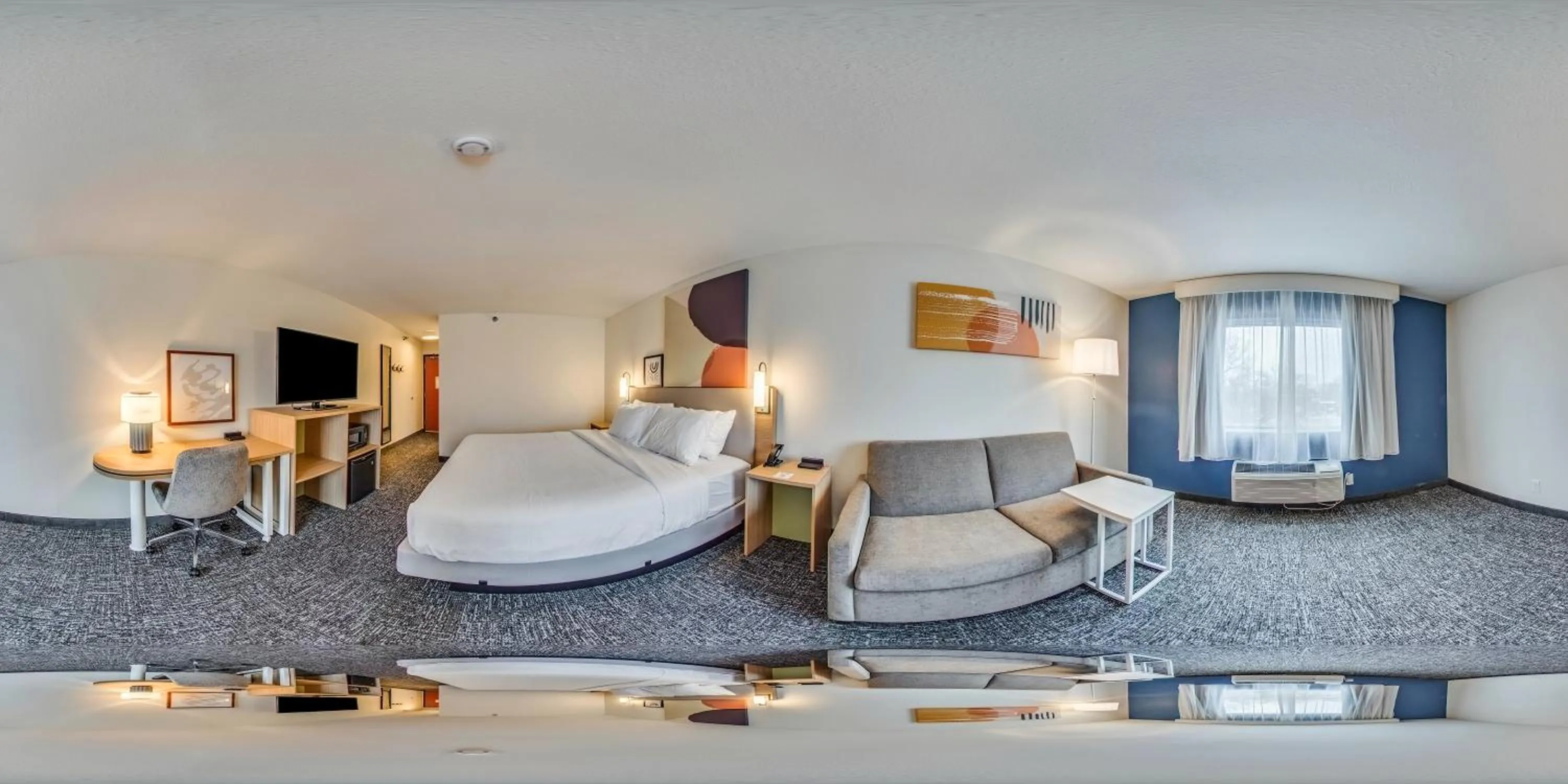 Photo of the whole room, Bed in Spark By Hilton Moline Quad Cities