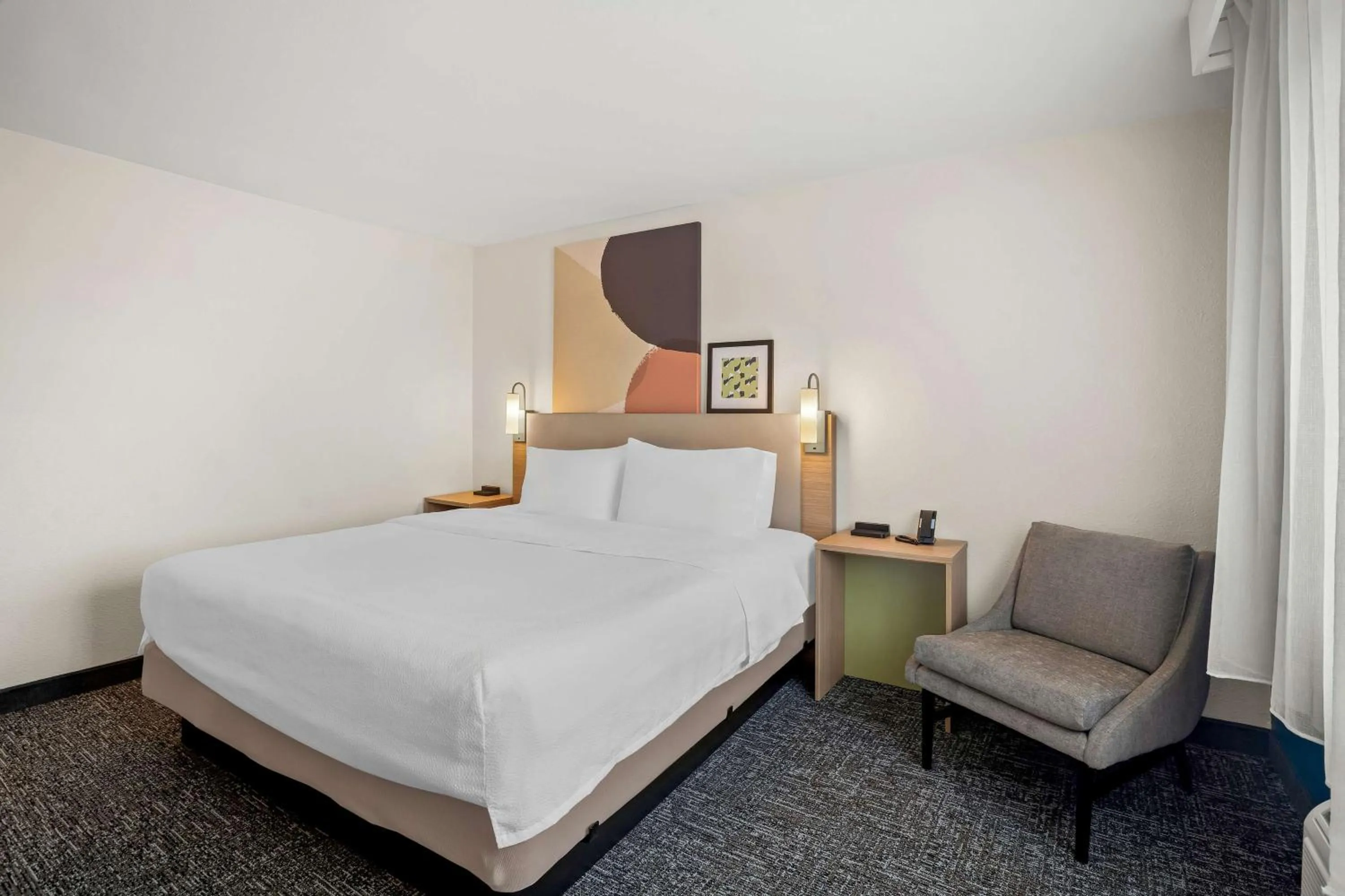 Bed in Spark By Hilton Moline Quad Cities