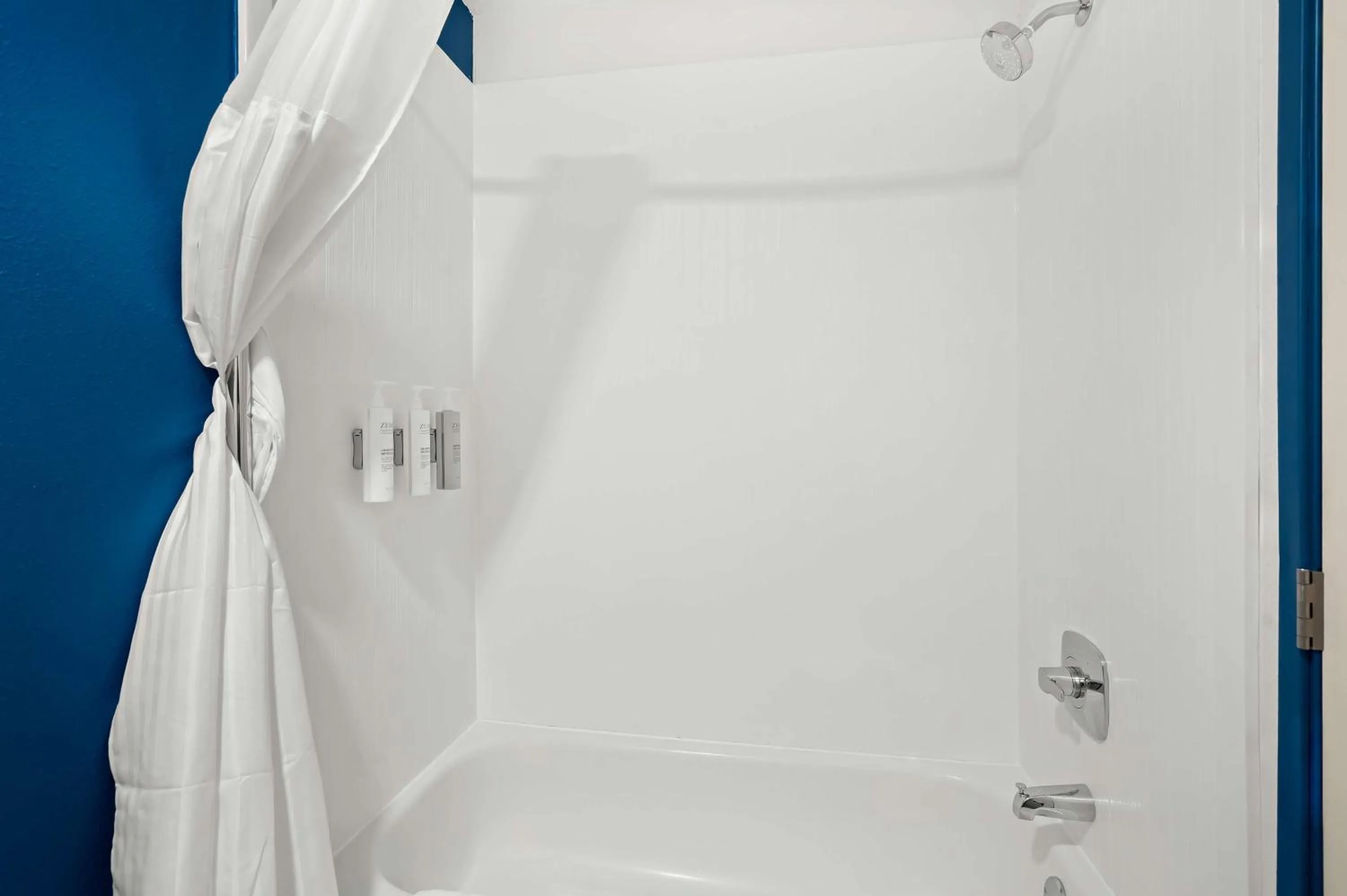 Bathroom in Spark By Hilton Moline Quad Cities