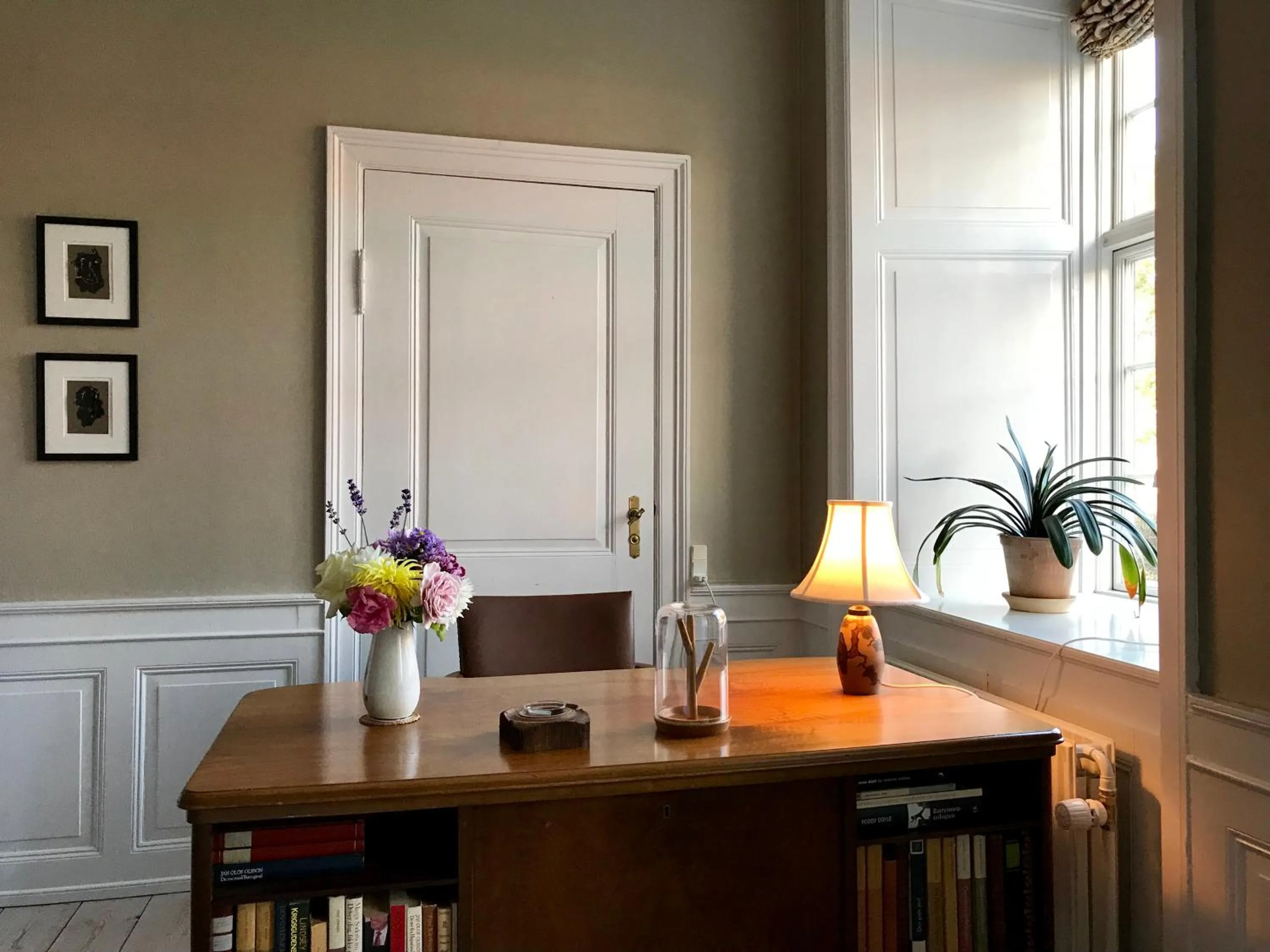 Decorative detail in Vemmetofte Præstegård