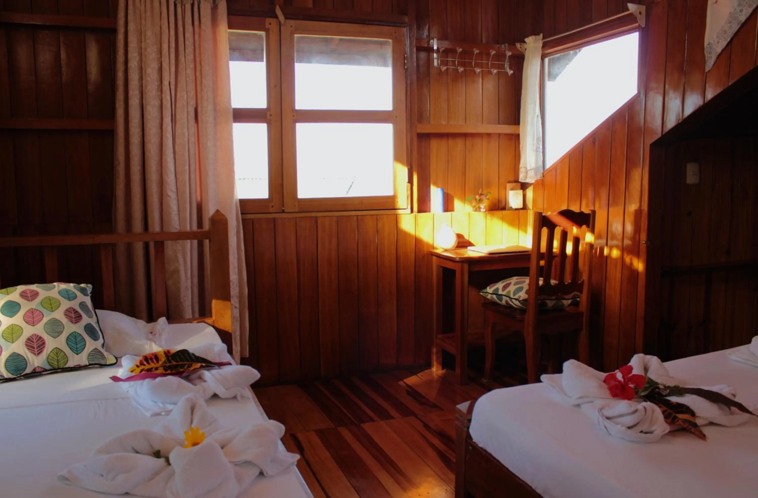 Photo of the whole room, Bed in Casa Horizontes Corcovado