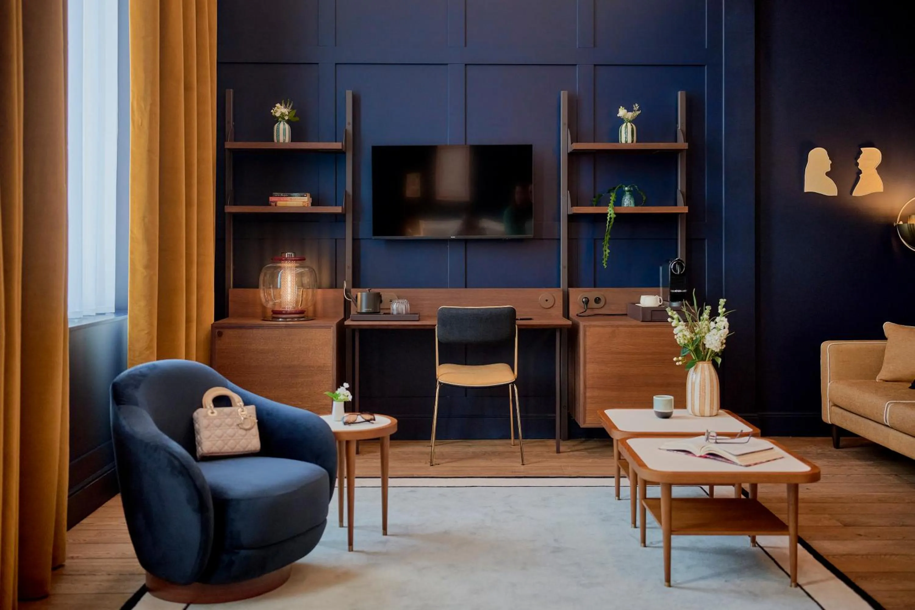 TV and multimedia in Faubourg 21 - The Leading Hotels of the World