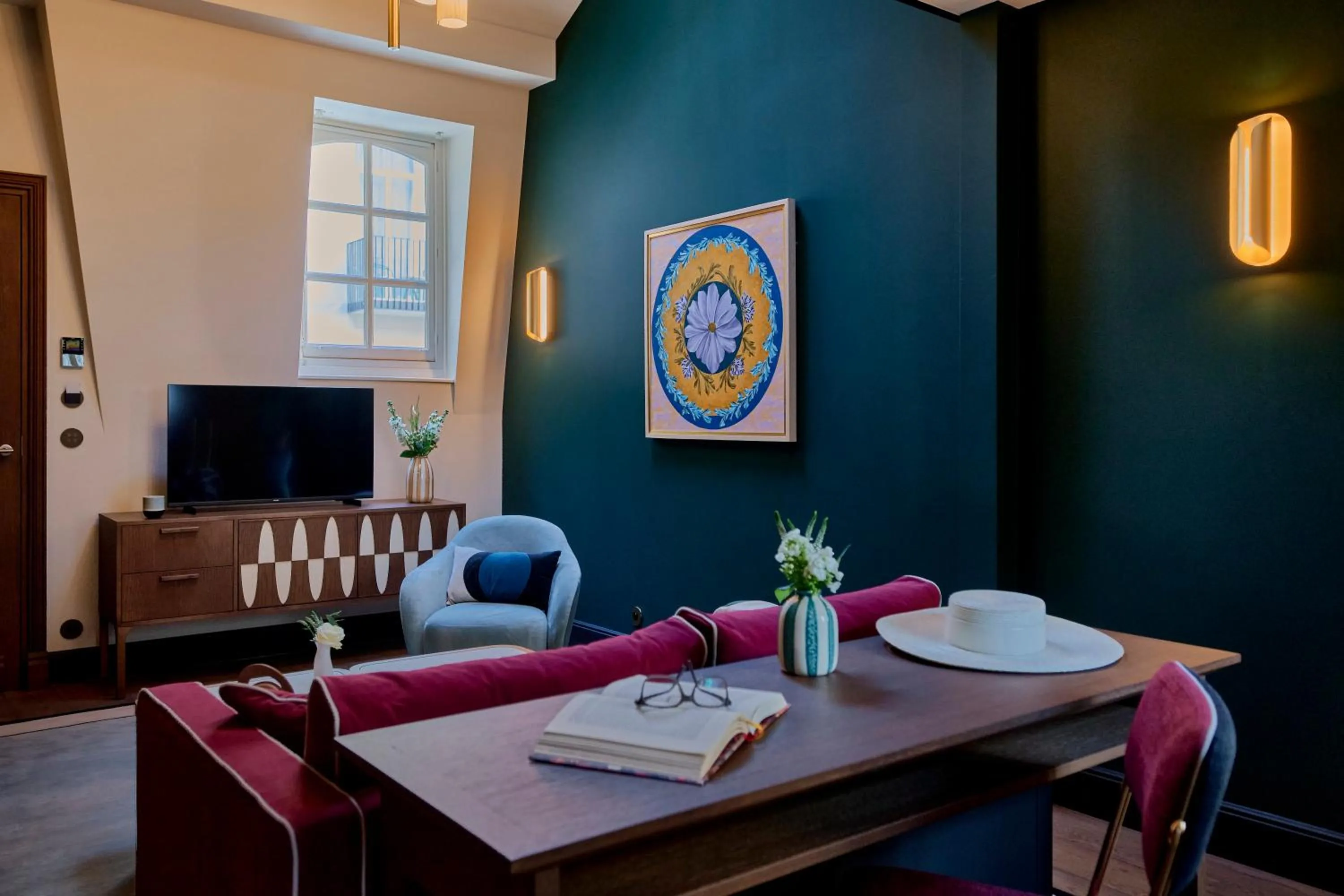 Living room in Faubourg 21 - The Leading Hotels of the World