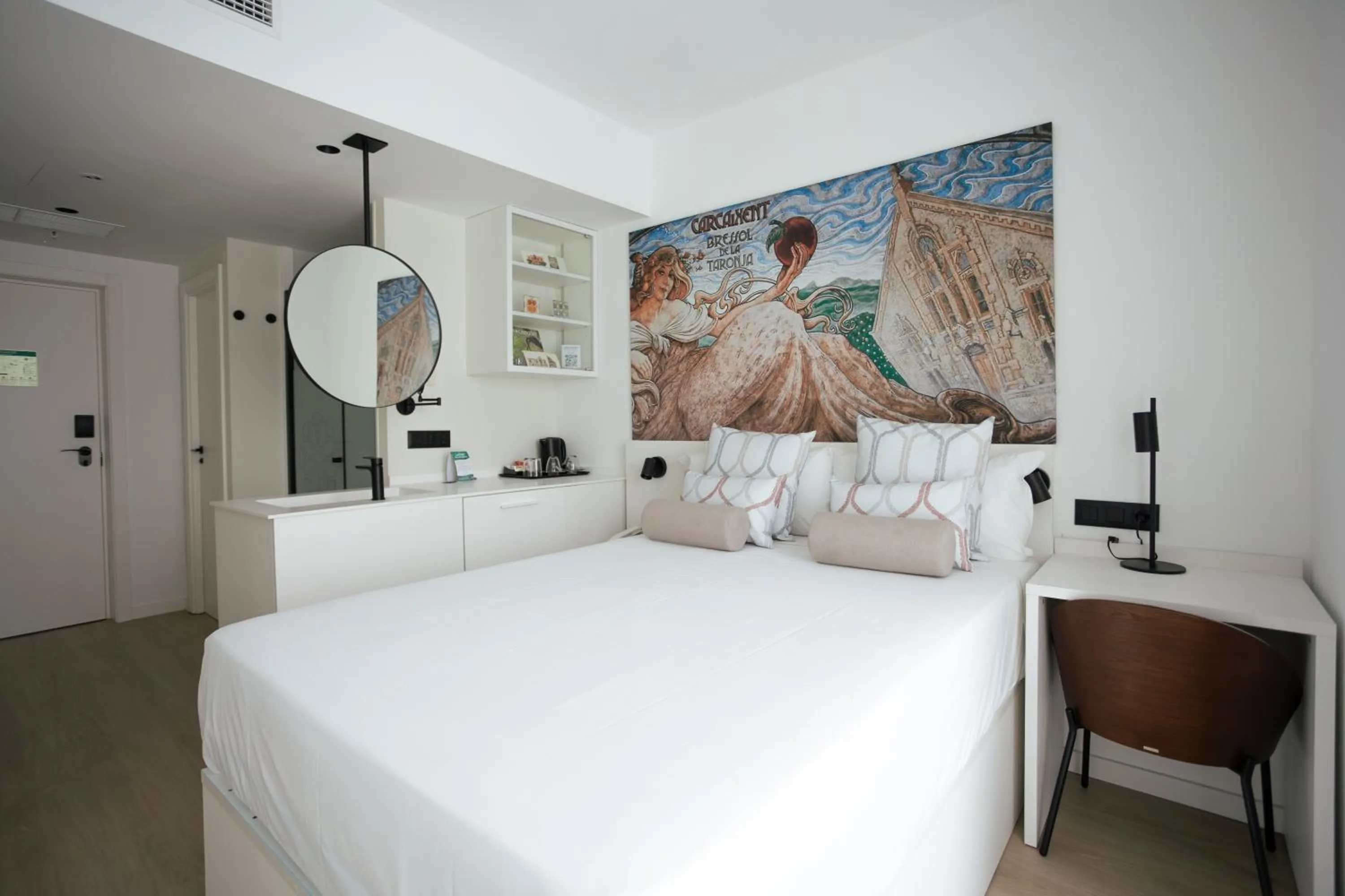 Bed in Hotel Villa España