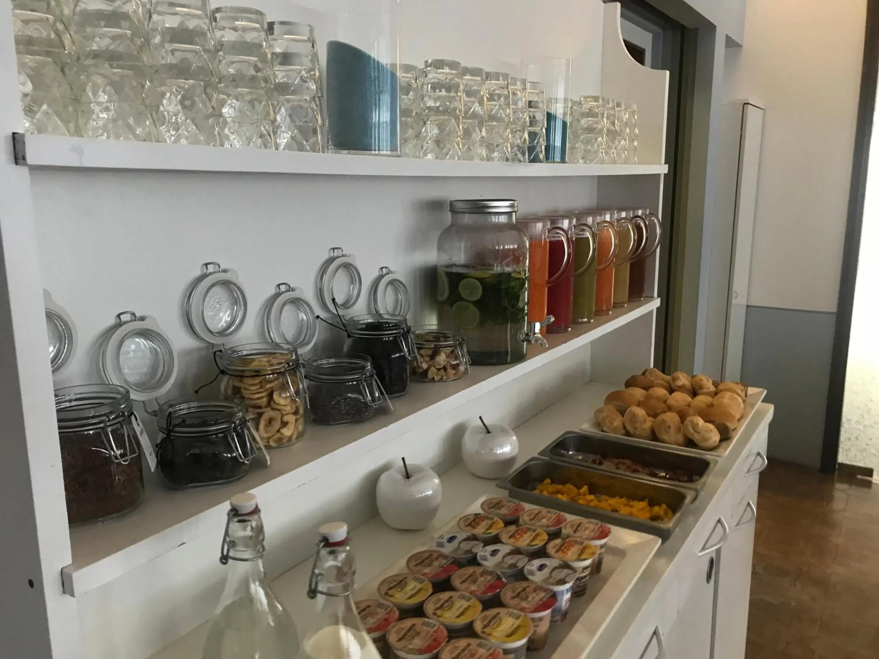 Buffet breakfast in Hotel Domingo