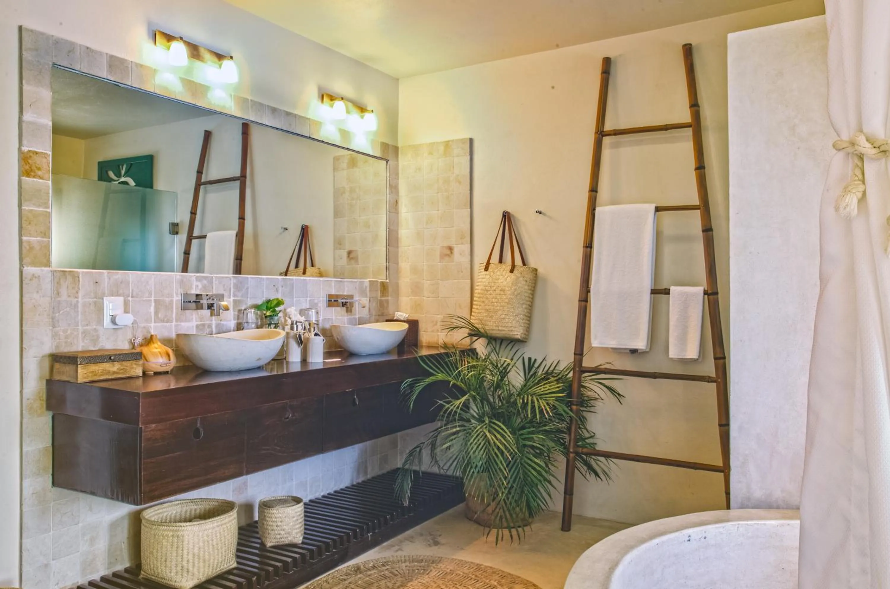 Toilet in Mezzanine by La Zebra, an SLH Hotel