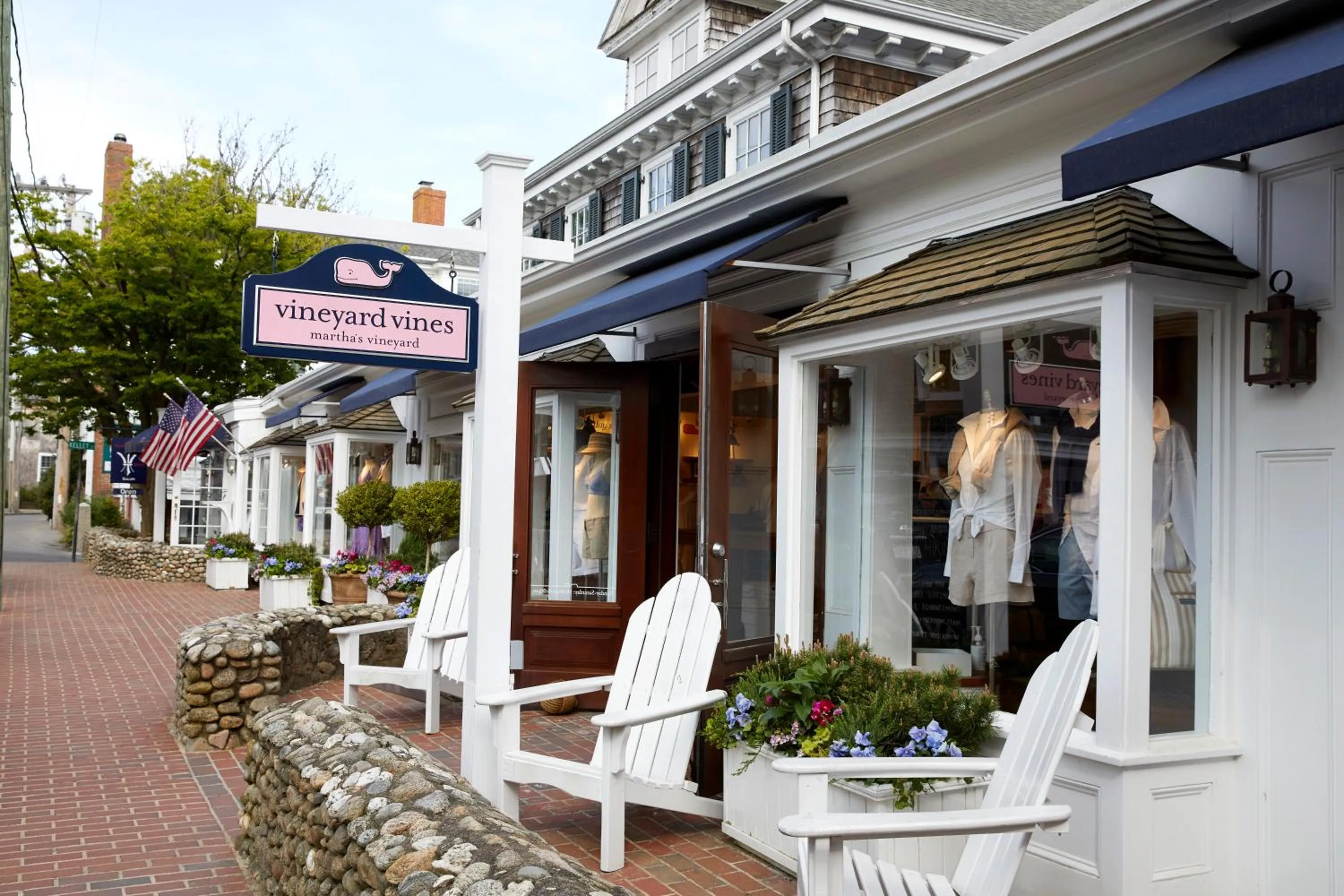 Neighbourhood in The Christopher, The Edgartown Collection