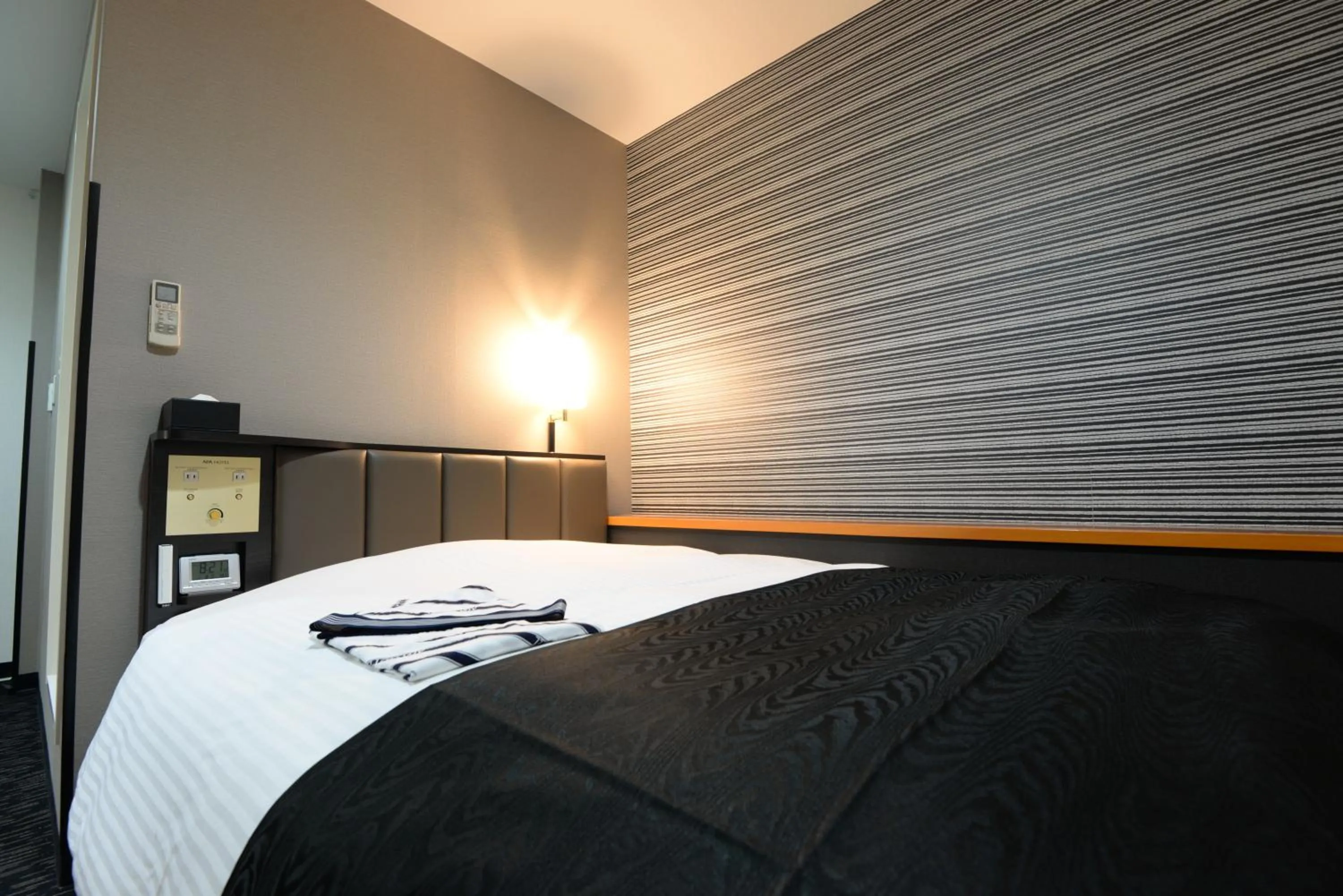 Photo of the whole room, Bed in APA Hotel Suzuka-Chuou