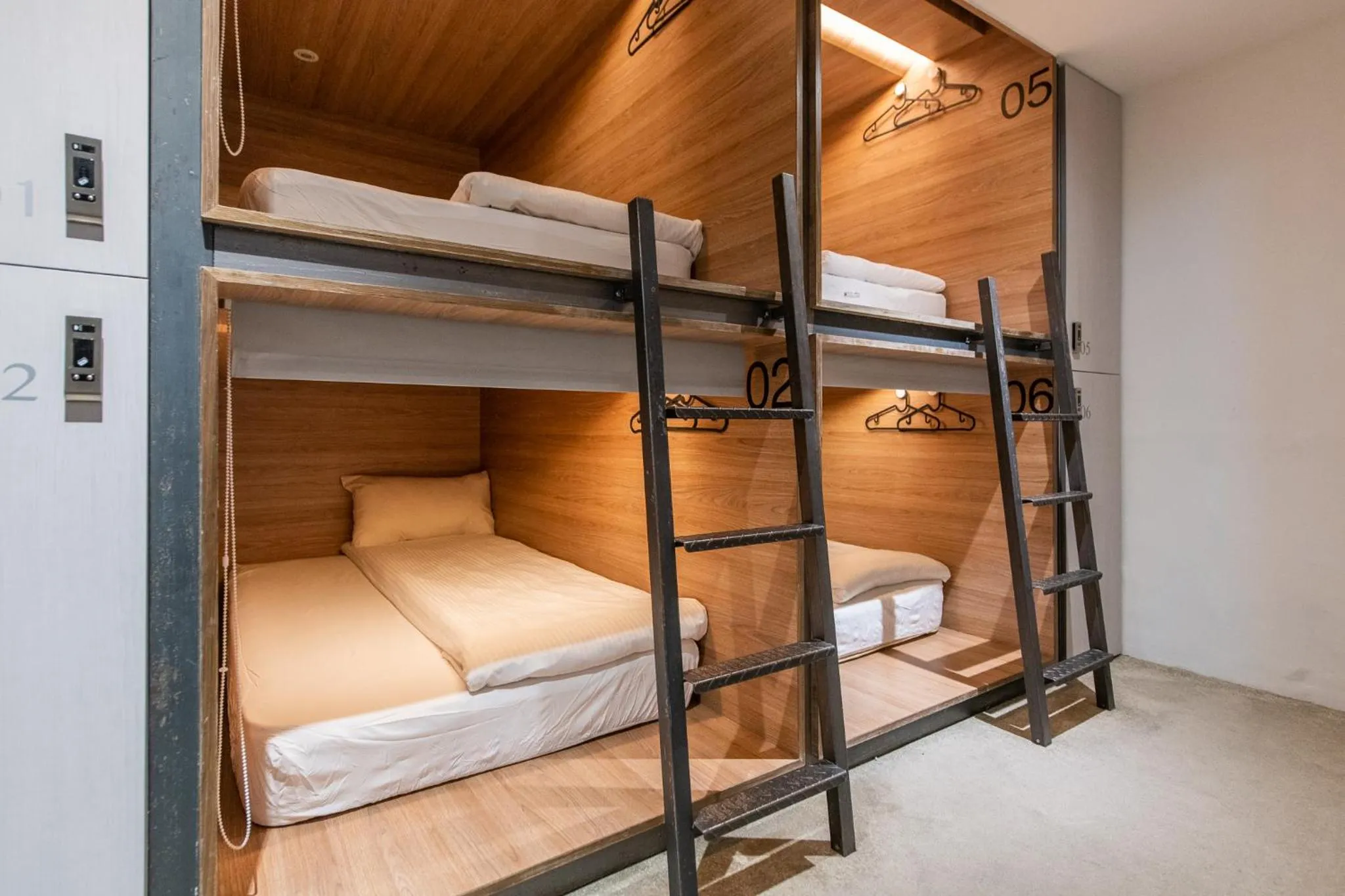 bunk bed in Bouti City Capsule Inn