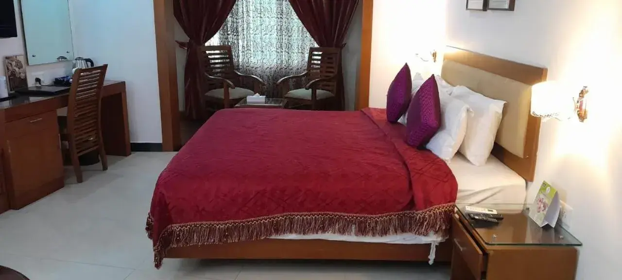 Superior King Room in Hill Palace Hotel & Spa Superior King Room in Hill Palace Hotel & Spa